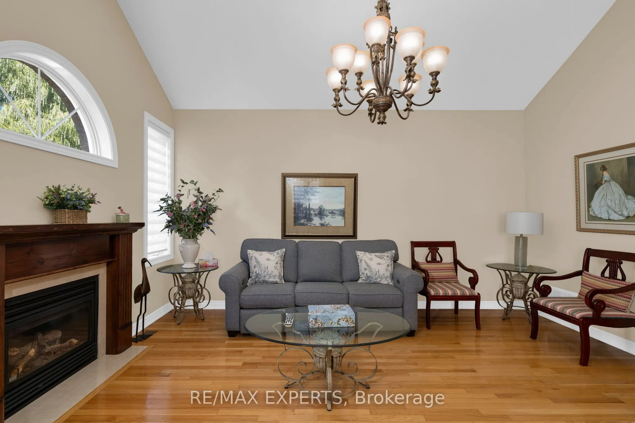 8 Evans Ridge
