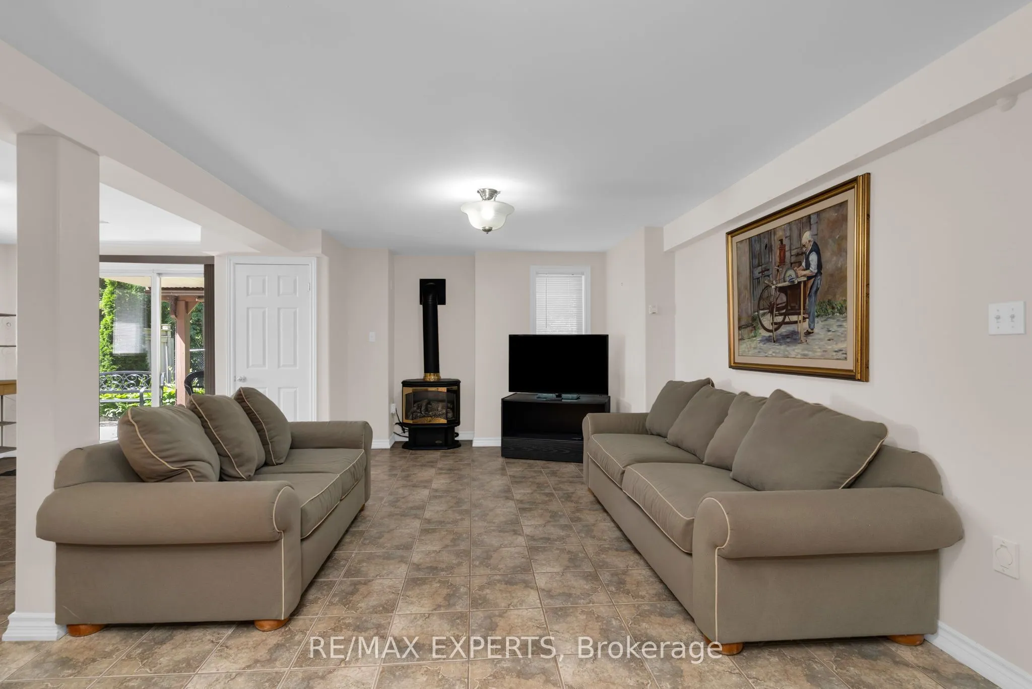 8 Evans Ridge