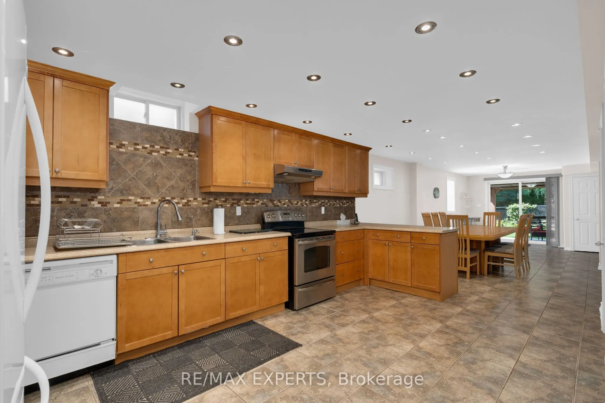 8 Evans Ridge