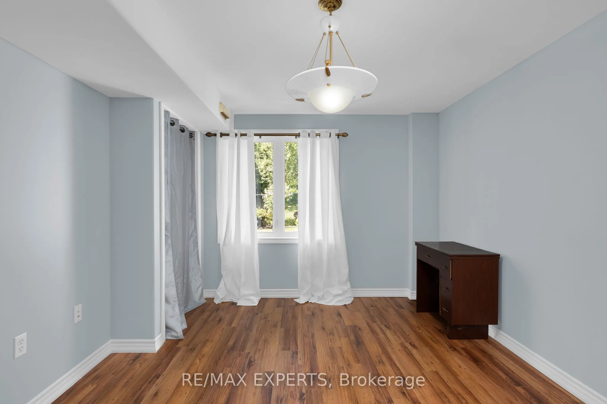 8 Evans Ridge