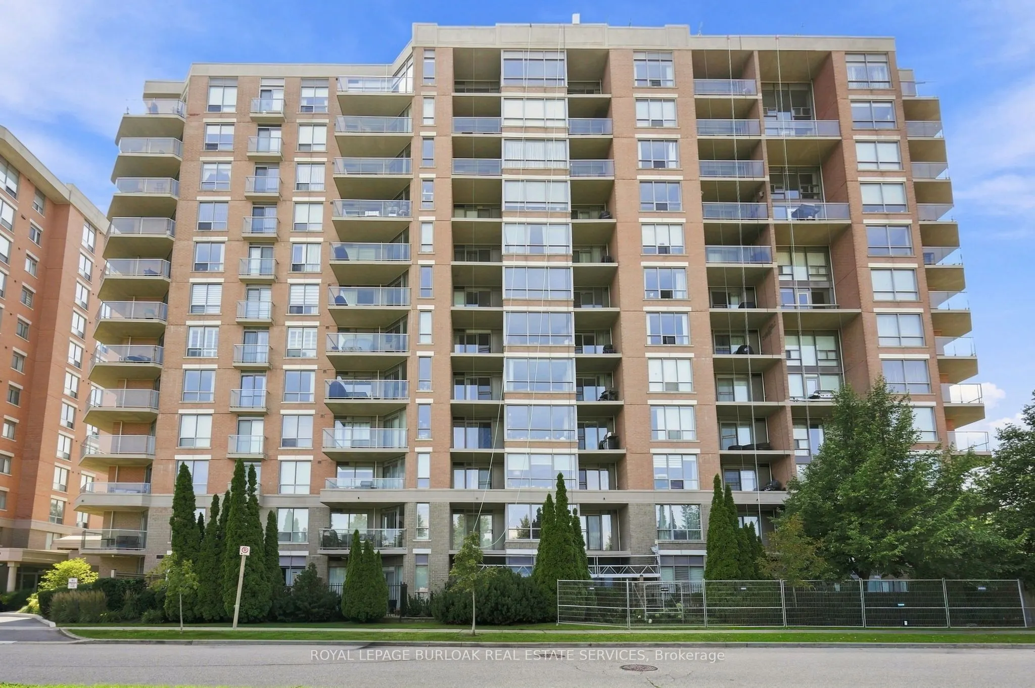 1150 Parkwest Place #301