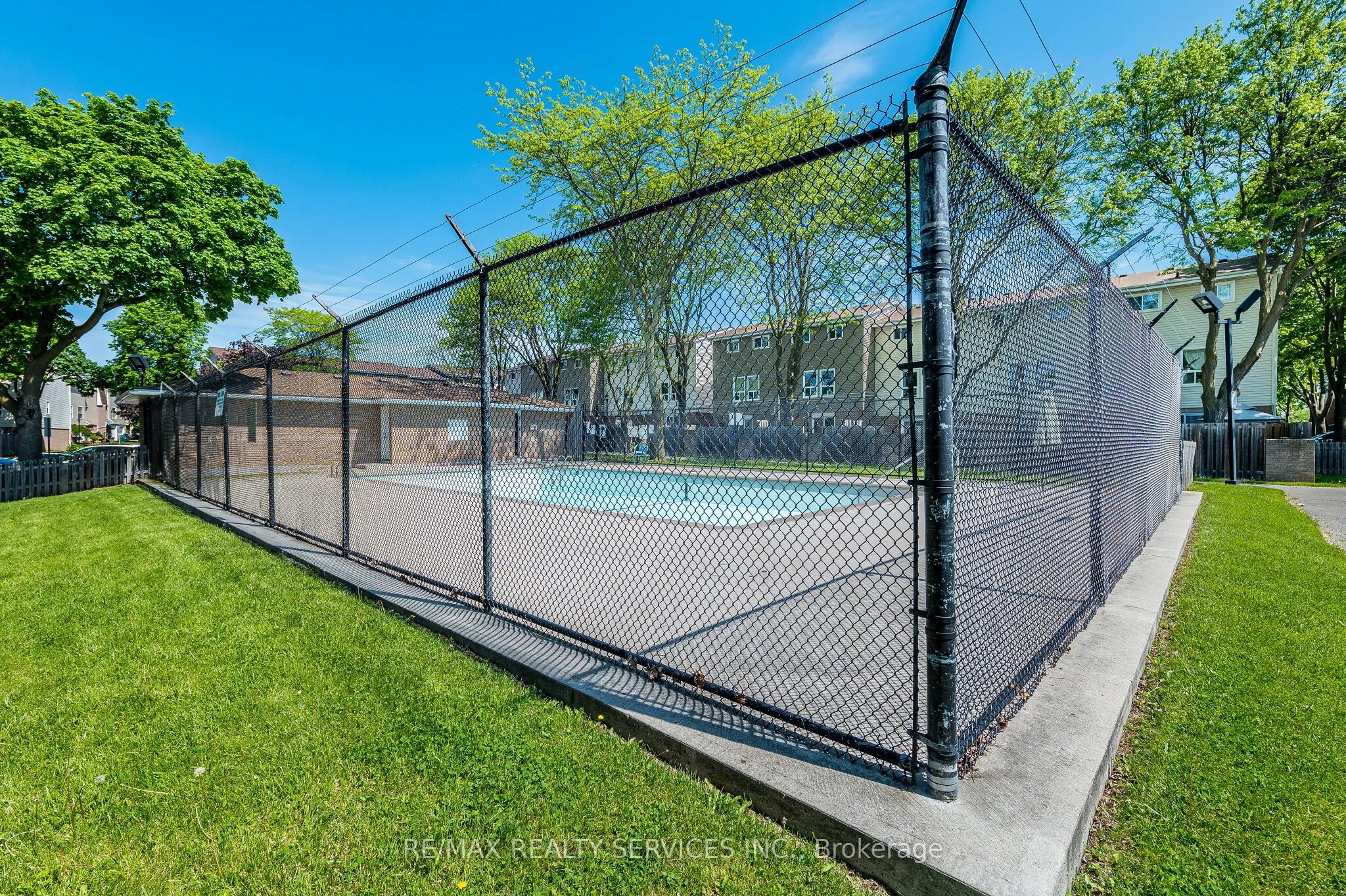 122 Ellerslie Road #122