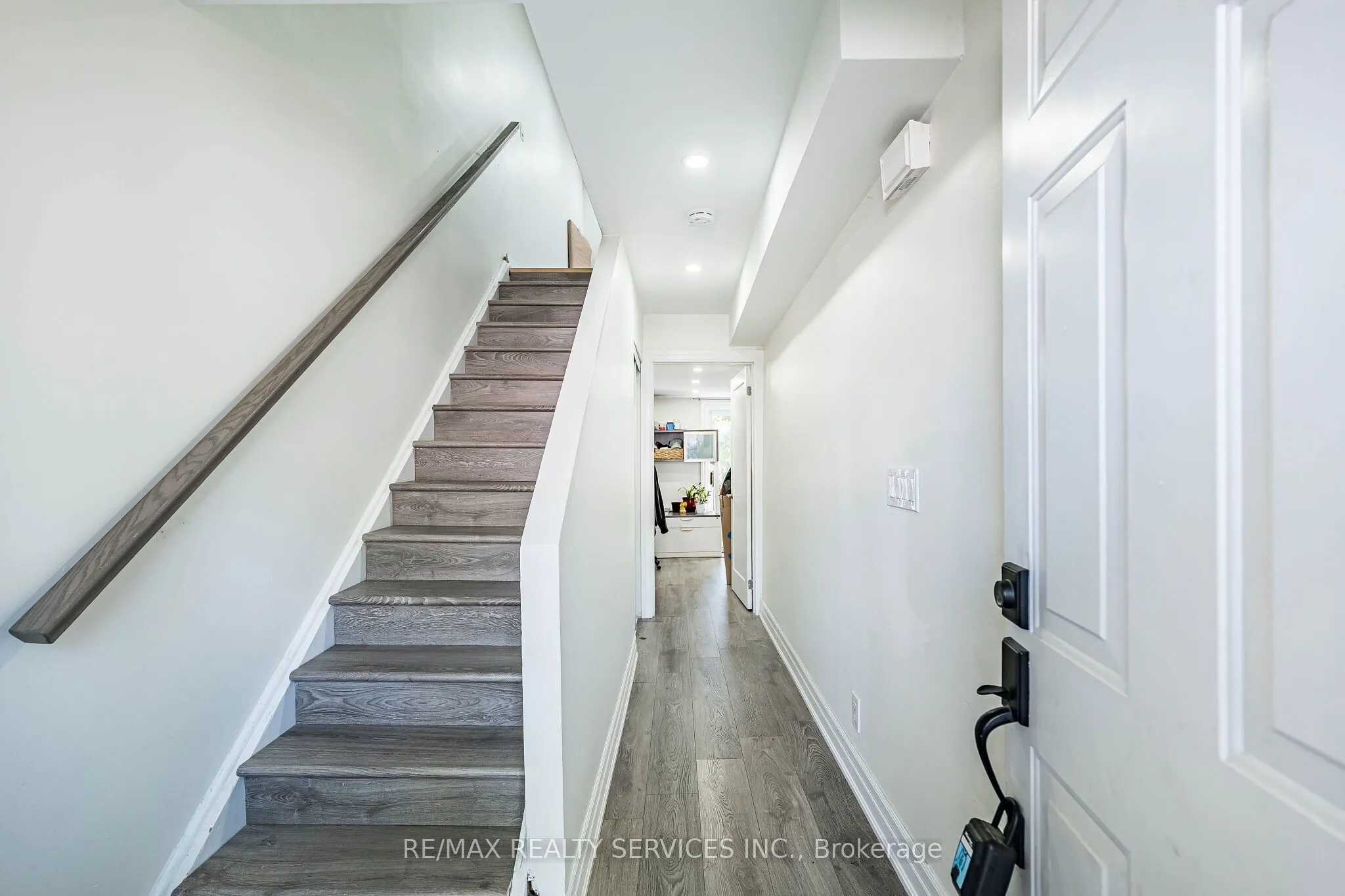 122 Ellerslie Road #122