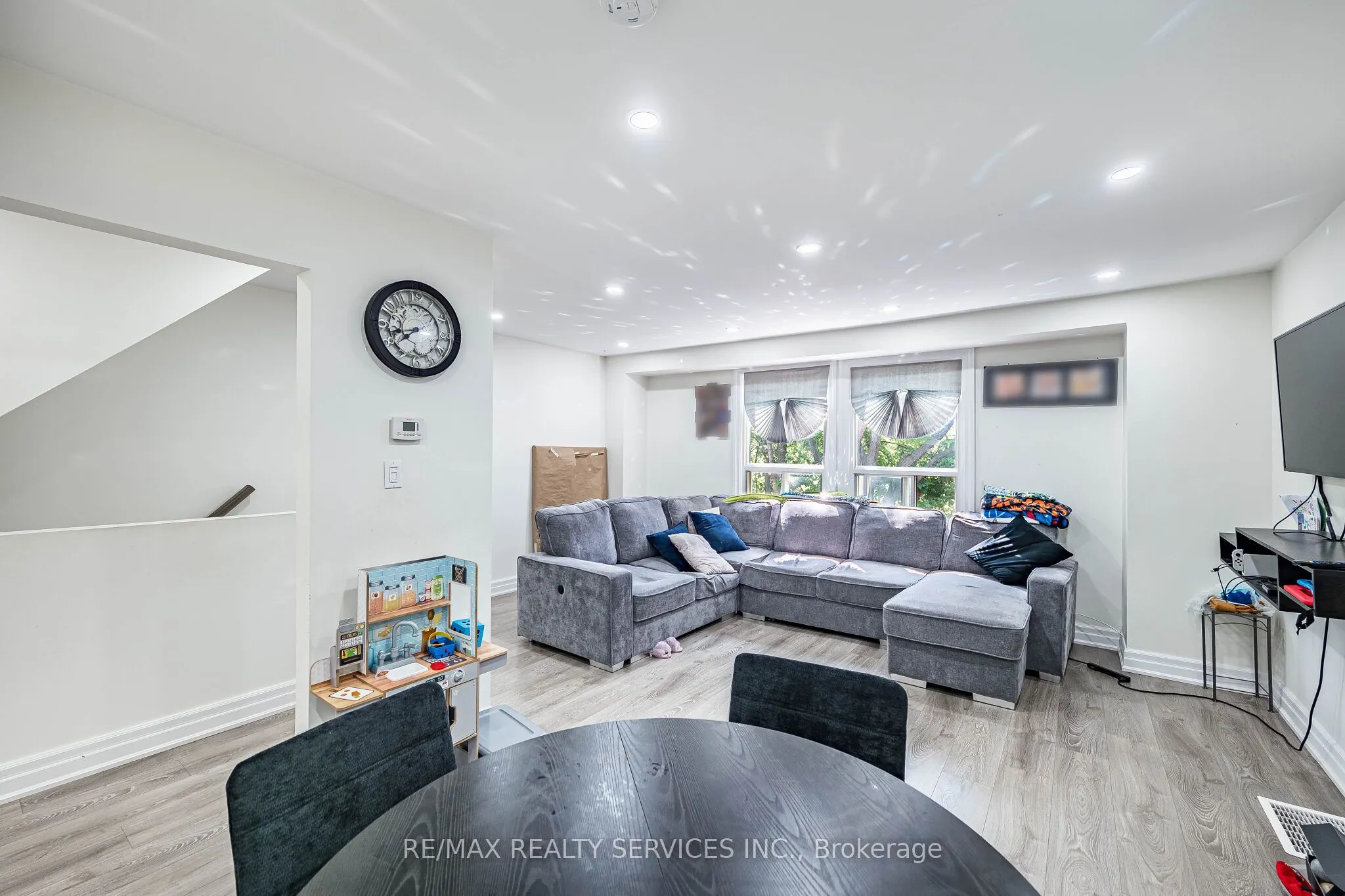 122 Ellerslie Road #122