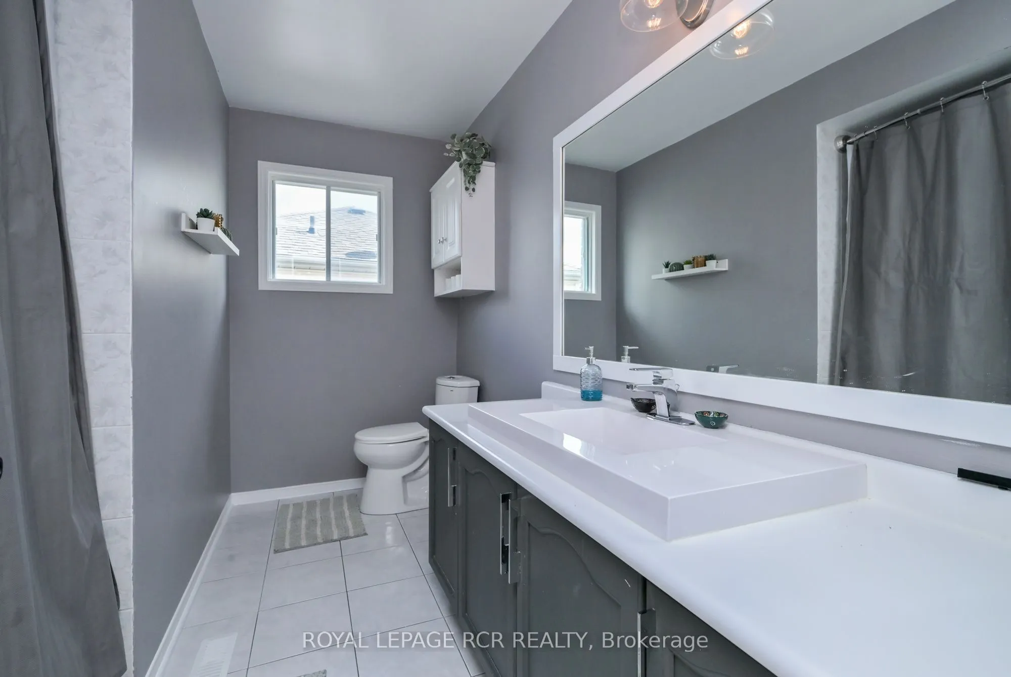 45 Fieldgate Drive