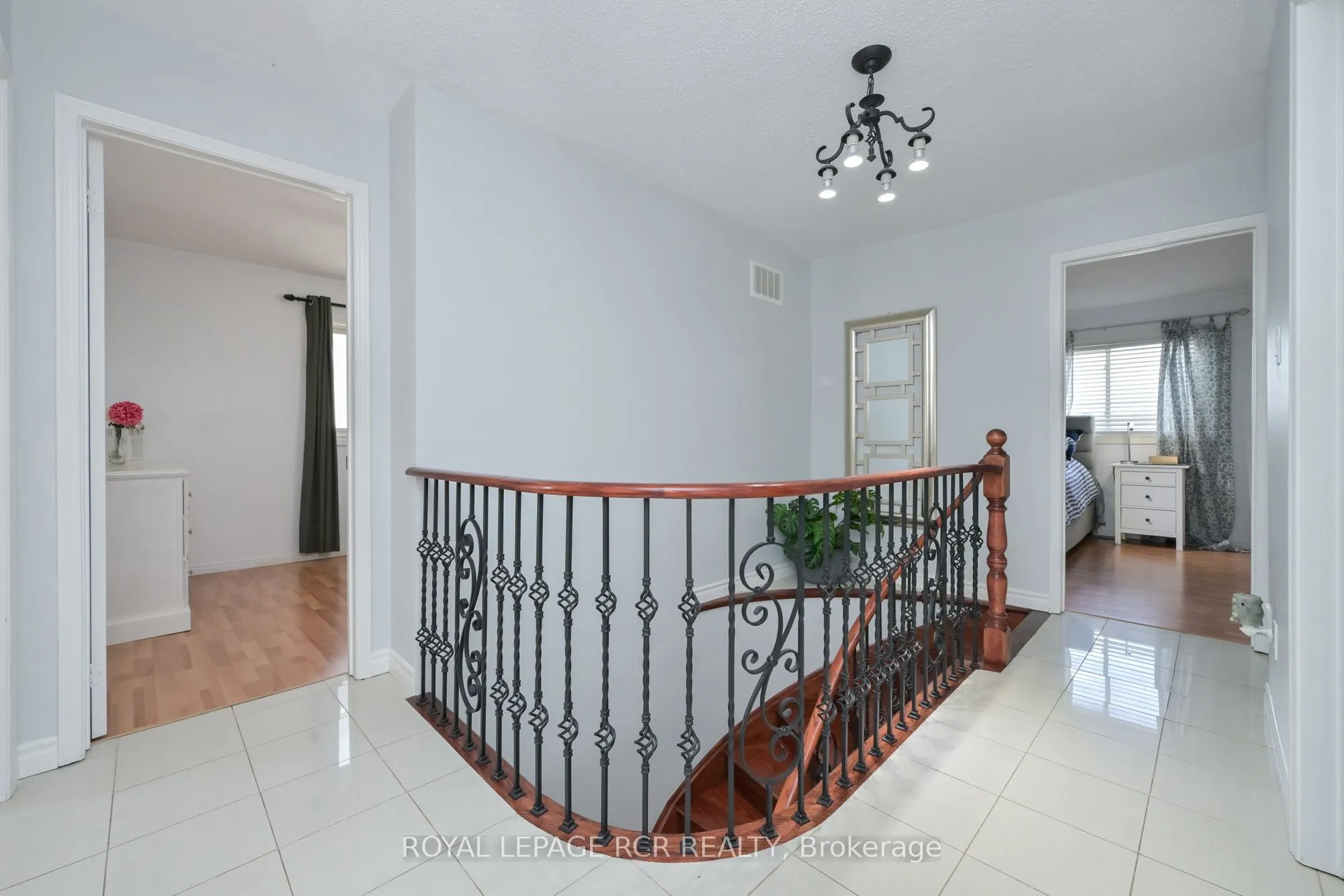 45 Fieldgate Drive