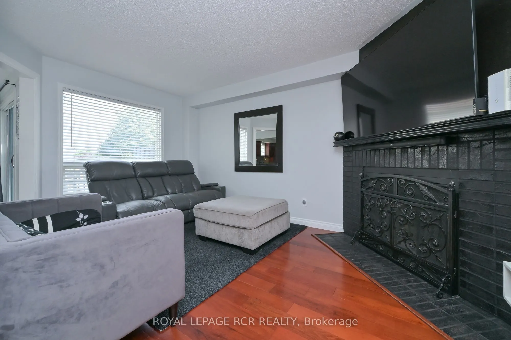 45 Fieldgate Drive