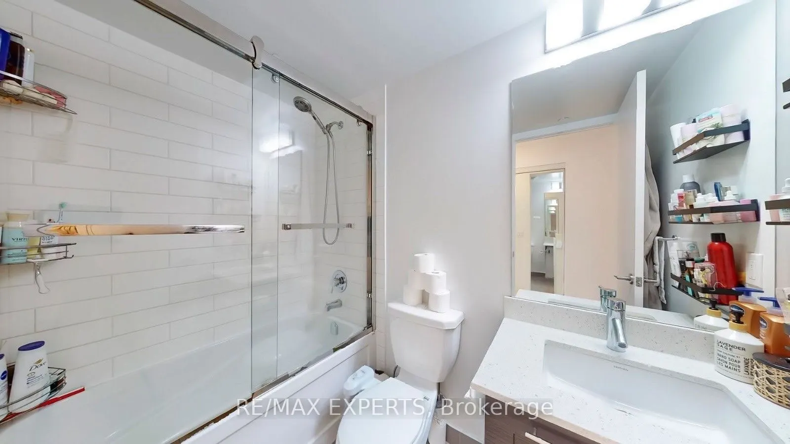 2212 Lakeshore Boulevard W #615