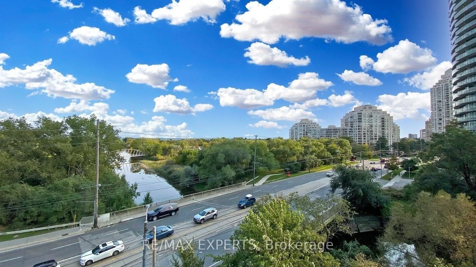 2212 Lakeshore Boulevard W #615