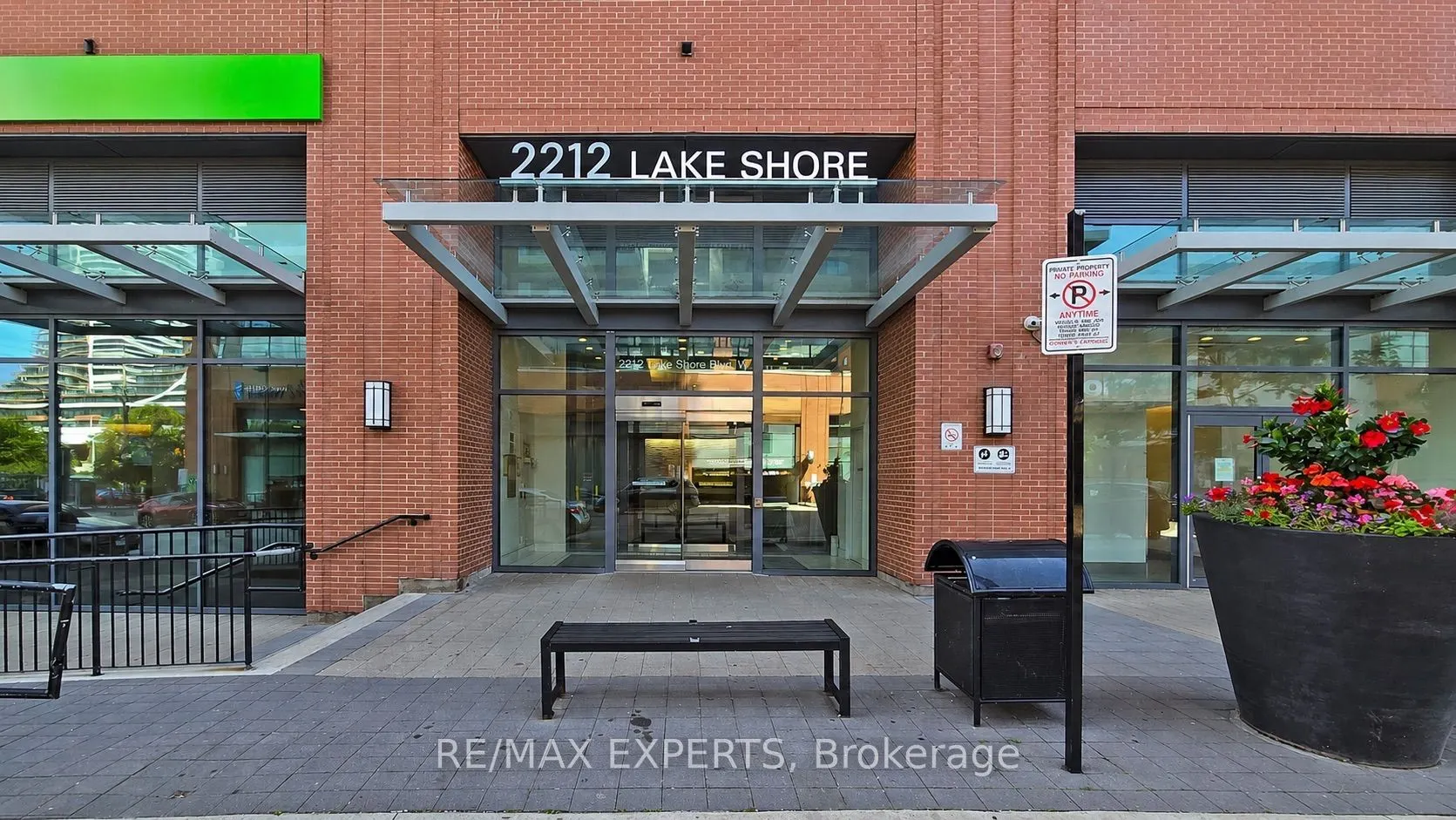 2212 Lakeshore Boulevard W #615