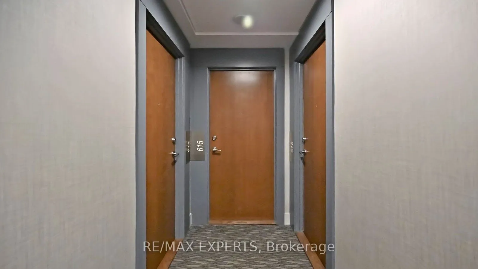 2212 Lakeshore Boulevard W #615