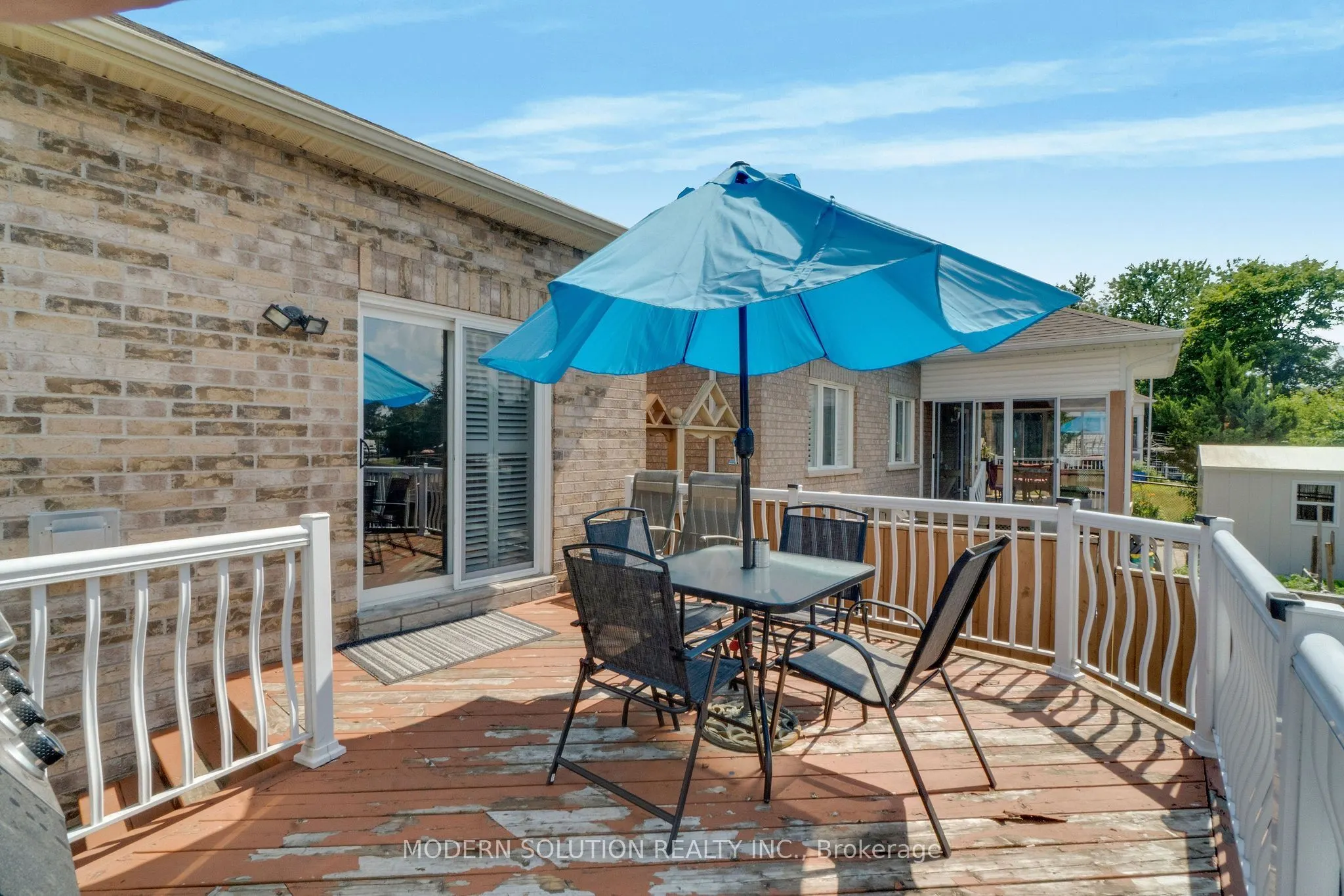 53 Ellwood Drive W