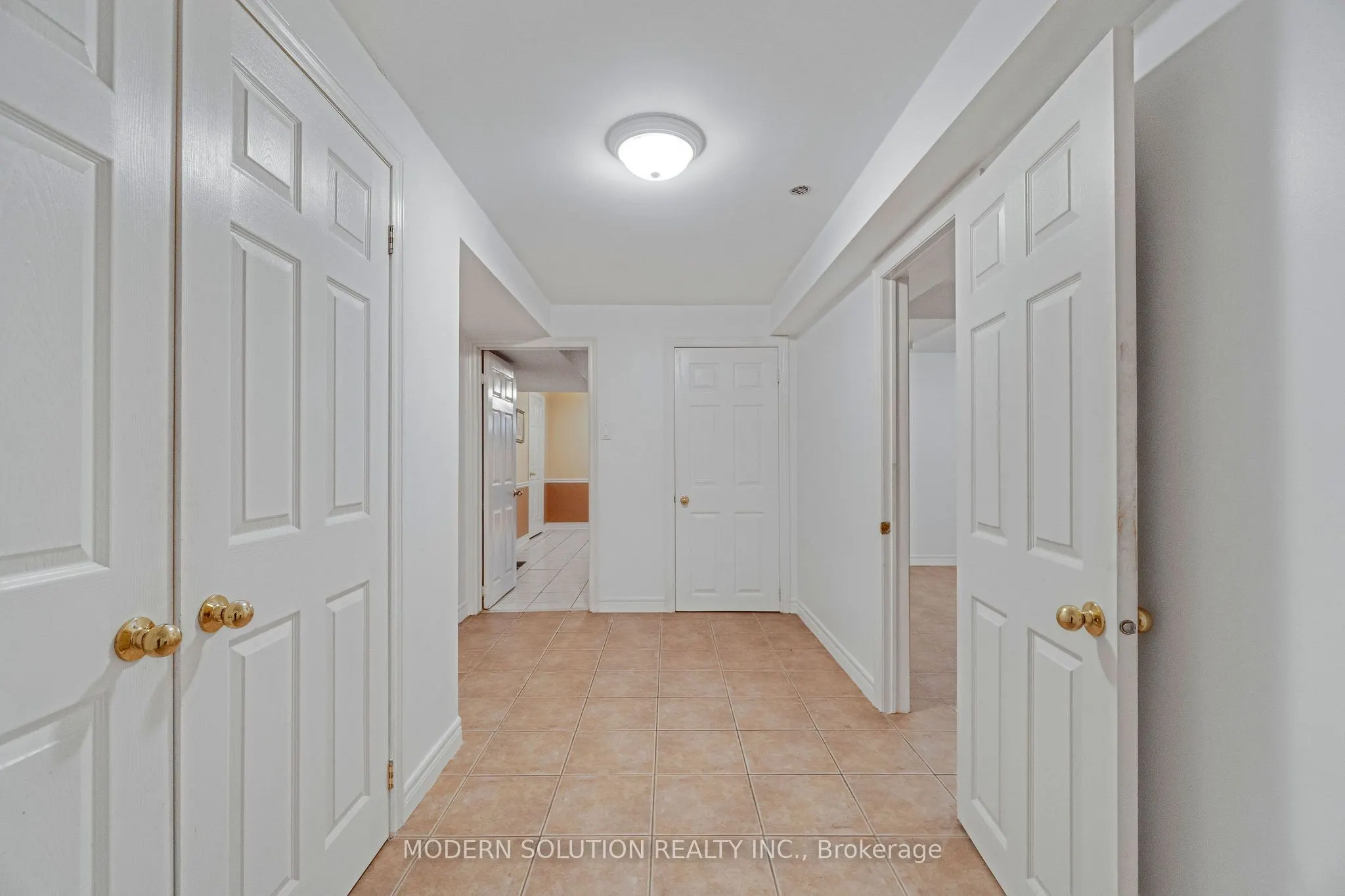 53 Ellwood Drive W