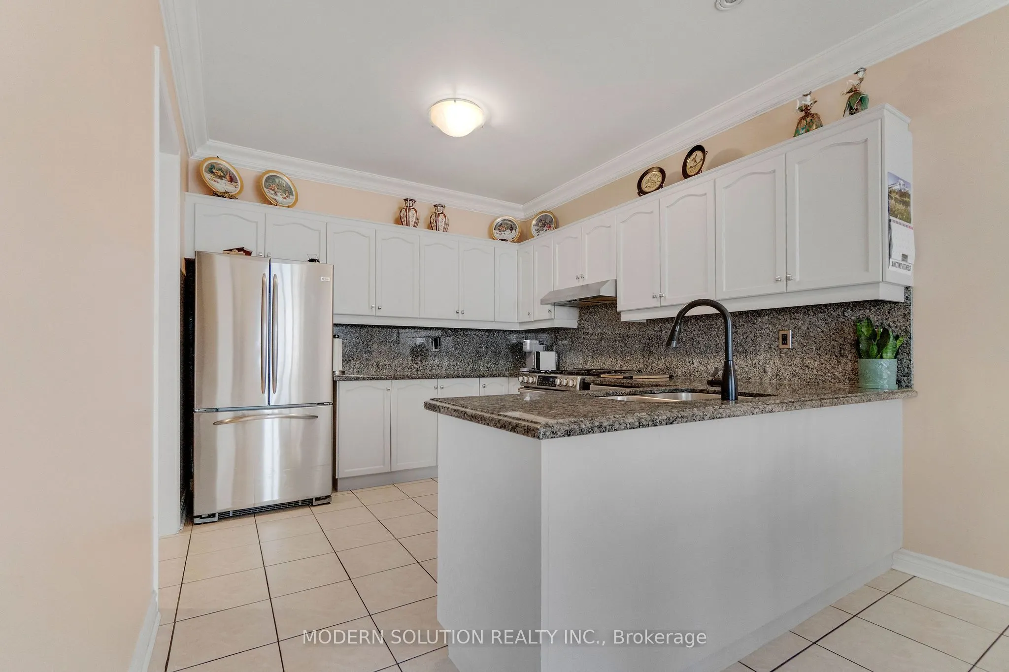 53 Ellwood Drive W