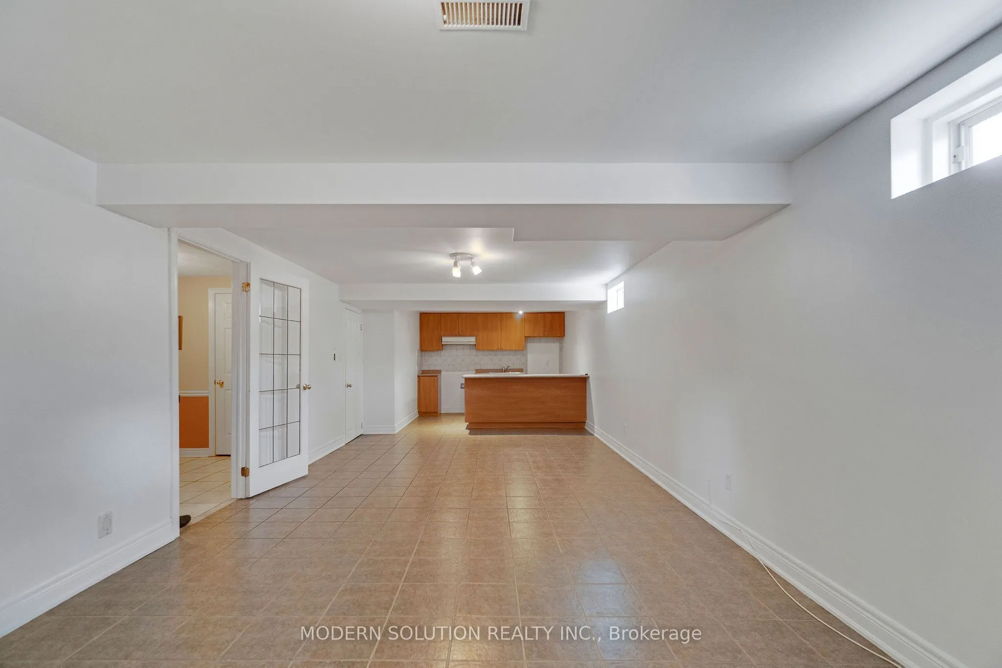 53 Ellwood Drive W