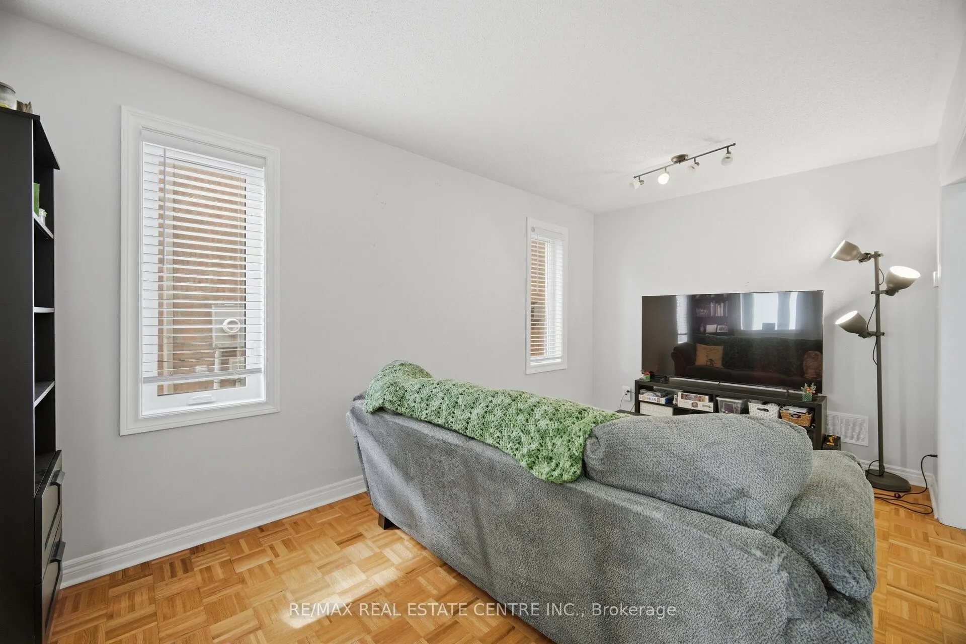 65 Coolspring Crescent