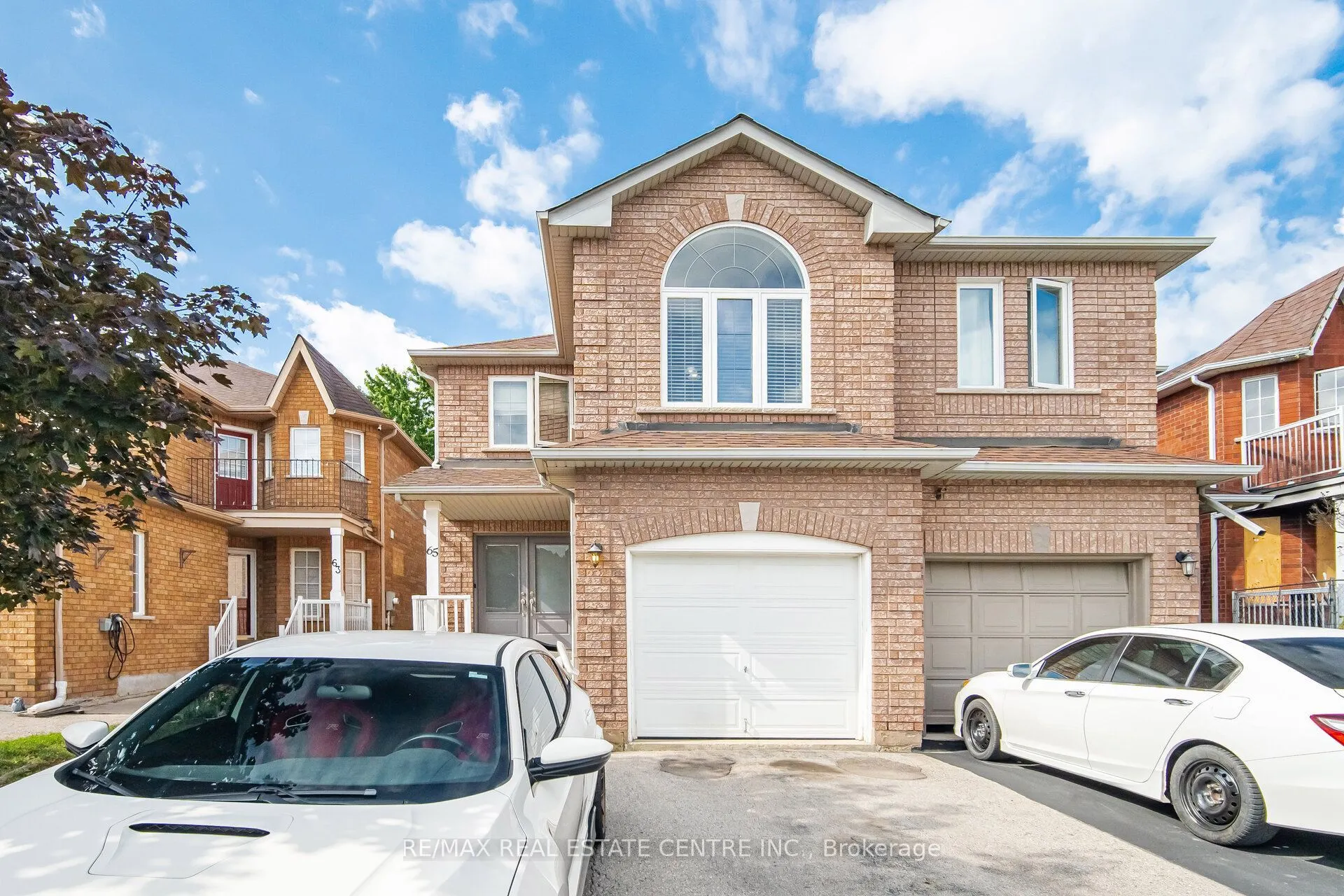 65 Coolspring Crescent