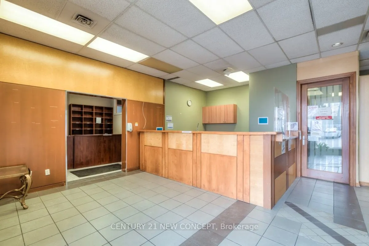 4250 Weston Road