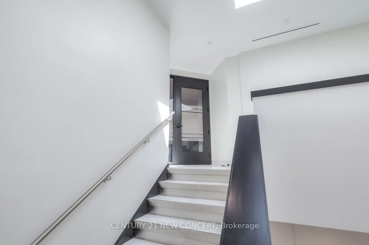 4250 Weston Road