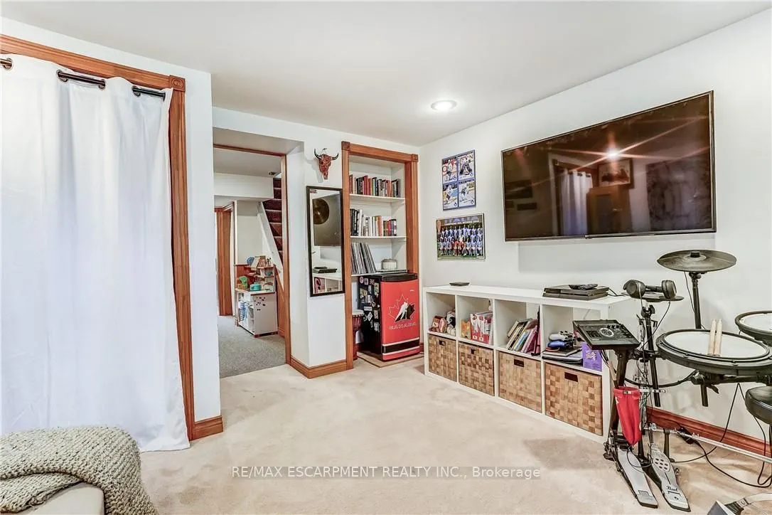 2488 Brookhurst Road