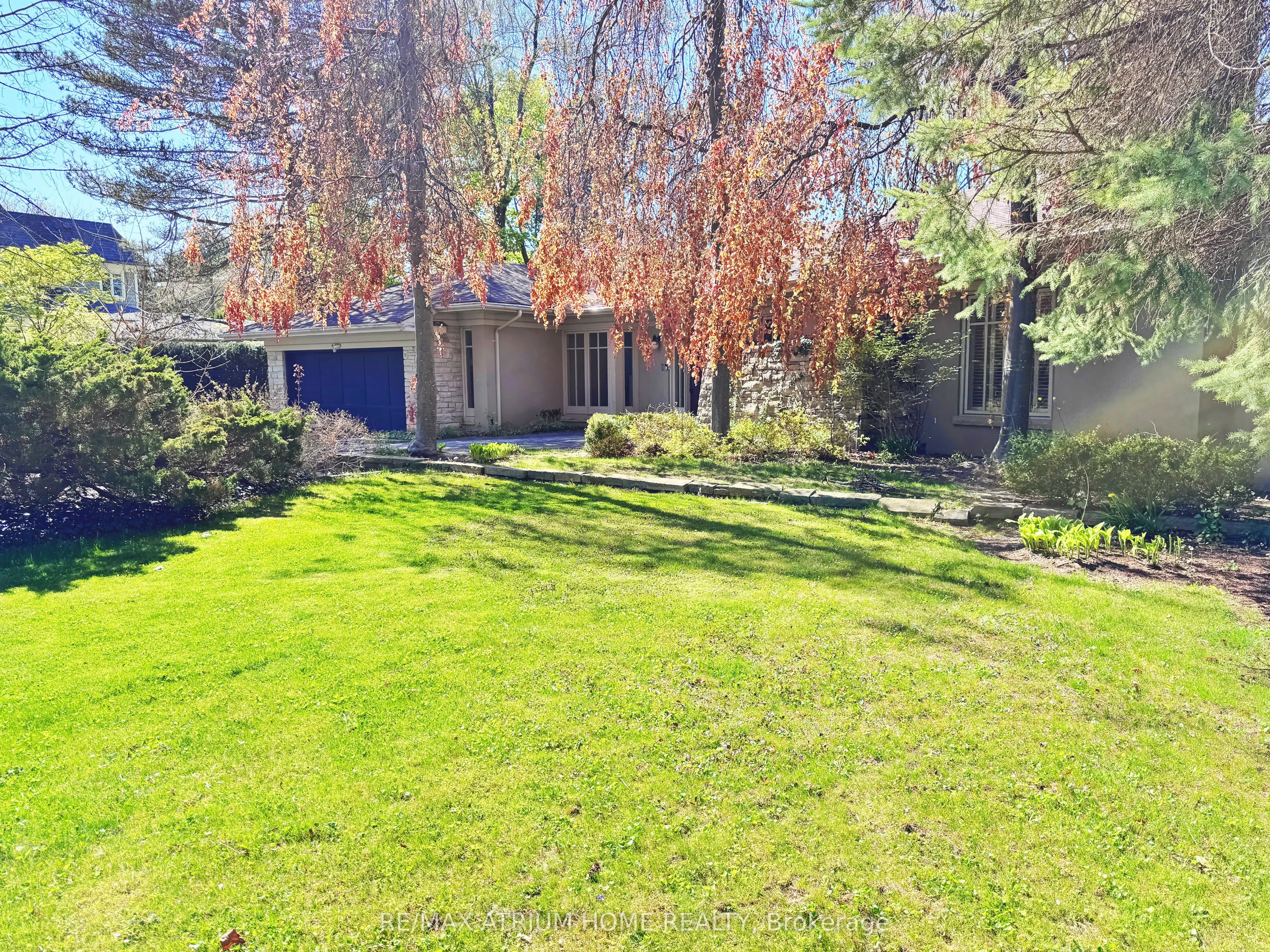 223 Trelawn Avenue