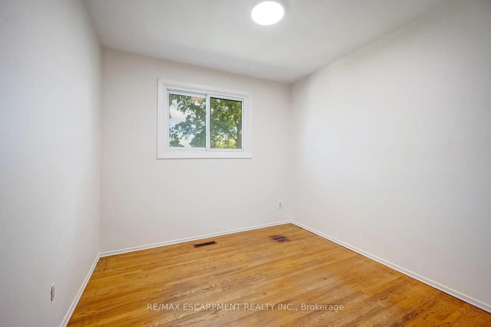140 Ripley Court #4