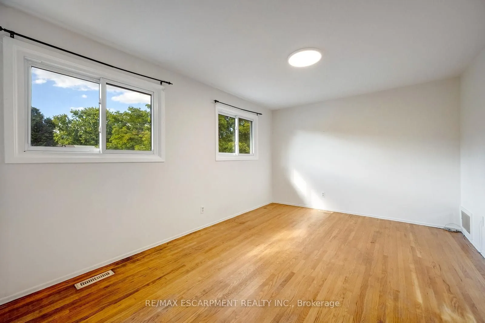 140 Ripley Court #4