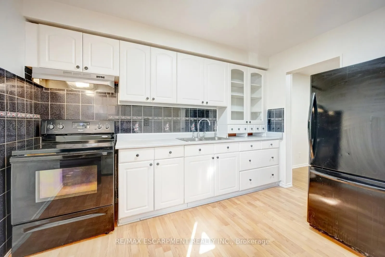 140 Ripley Court #4