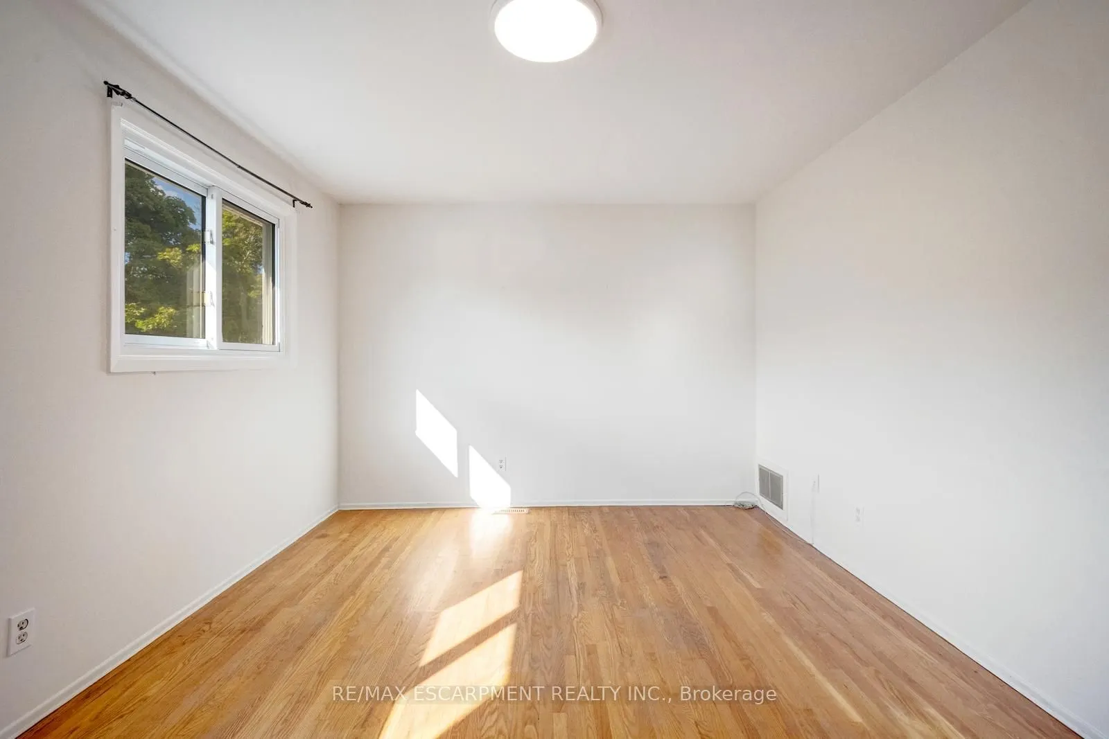 140 Ripley Court #4