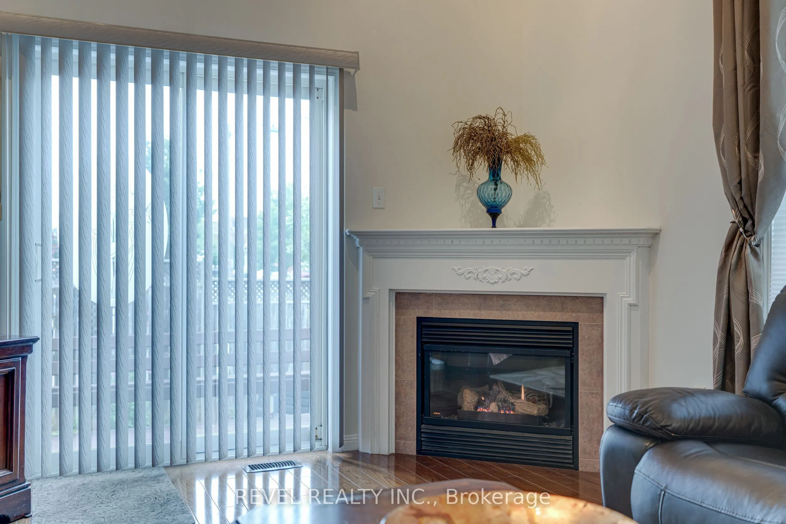 71 Livingston Road