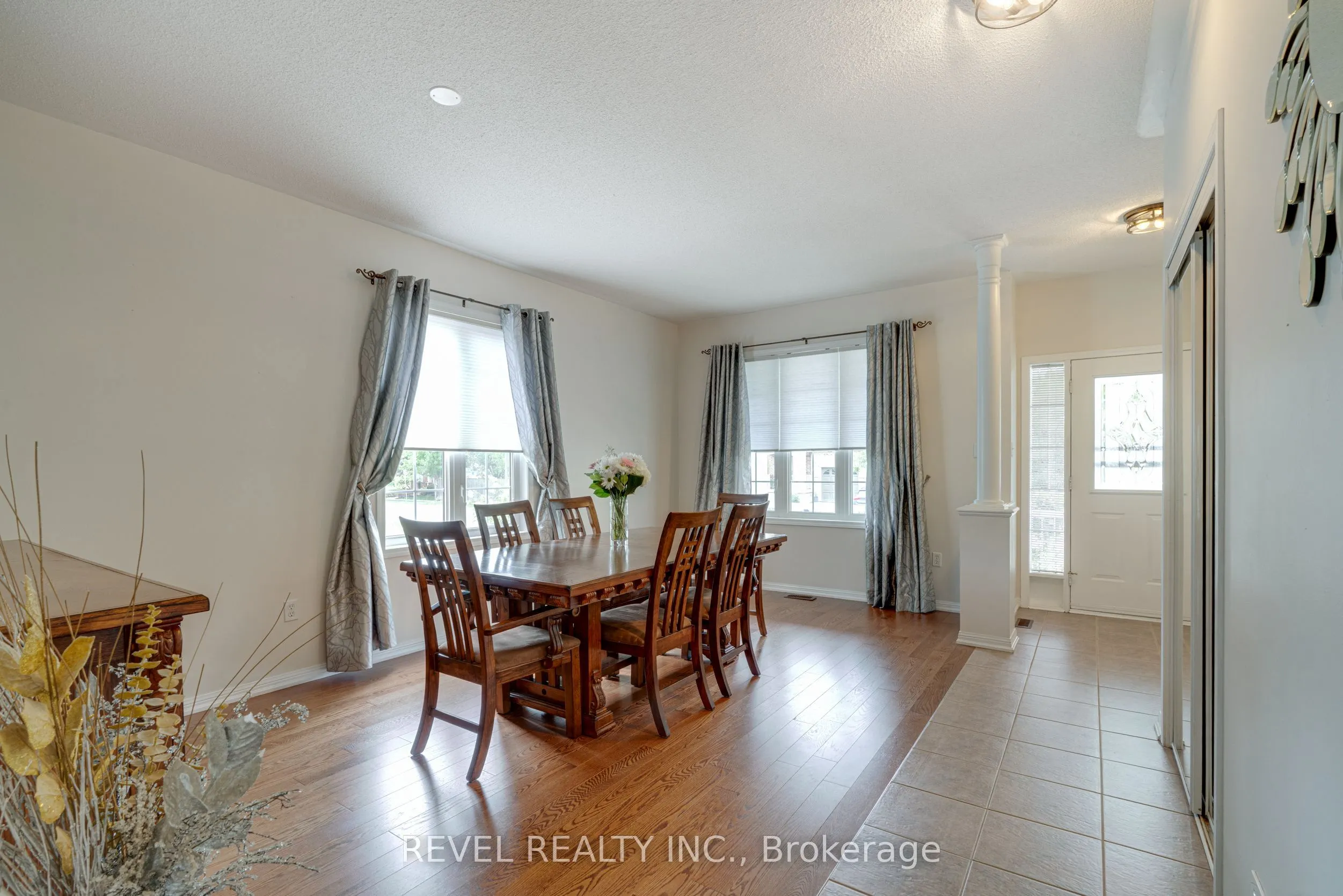 71 Livingston Road