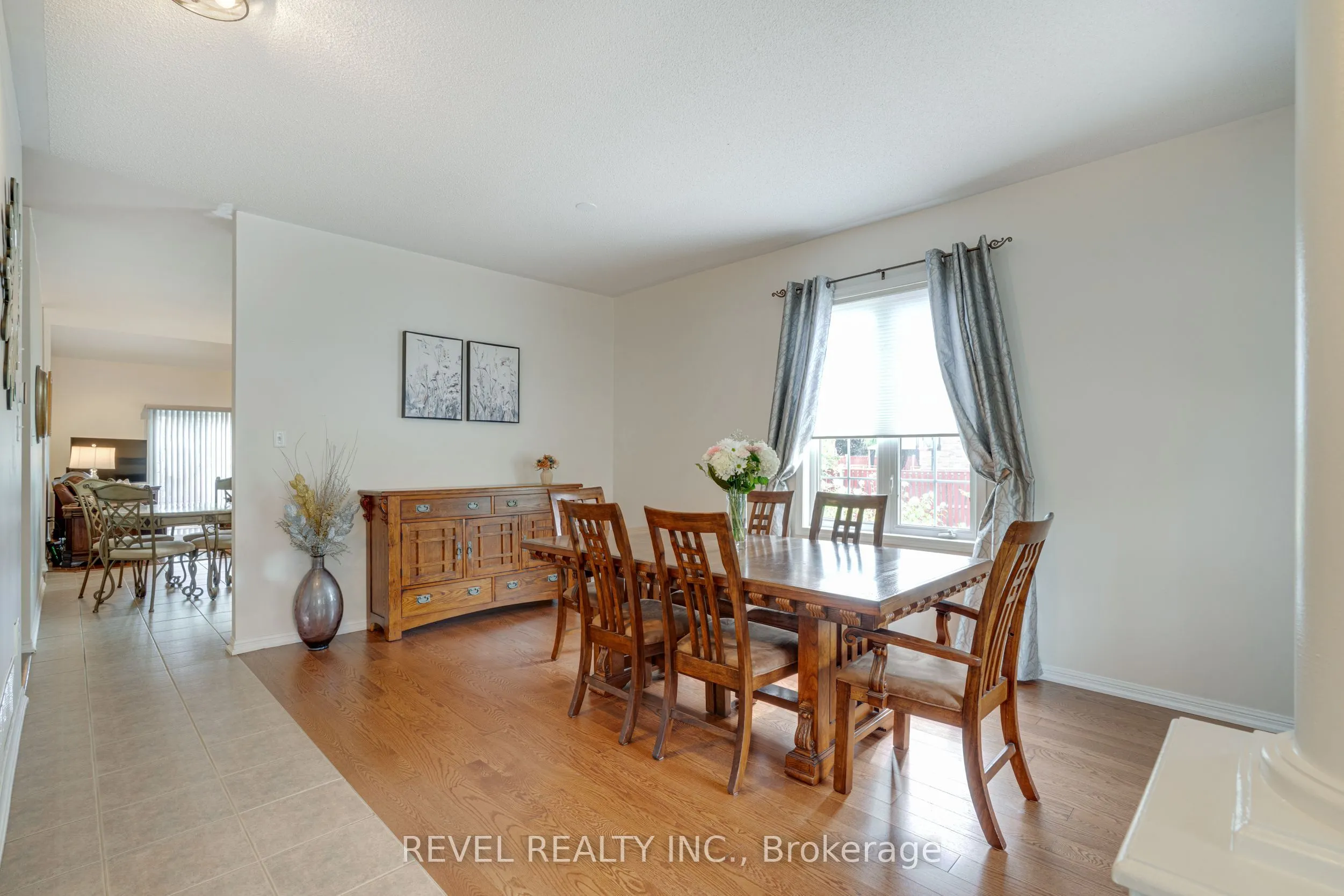 71 Livingston Road