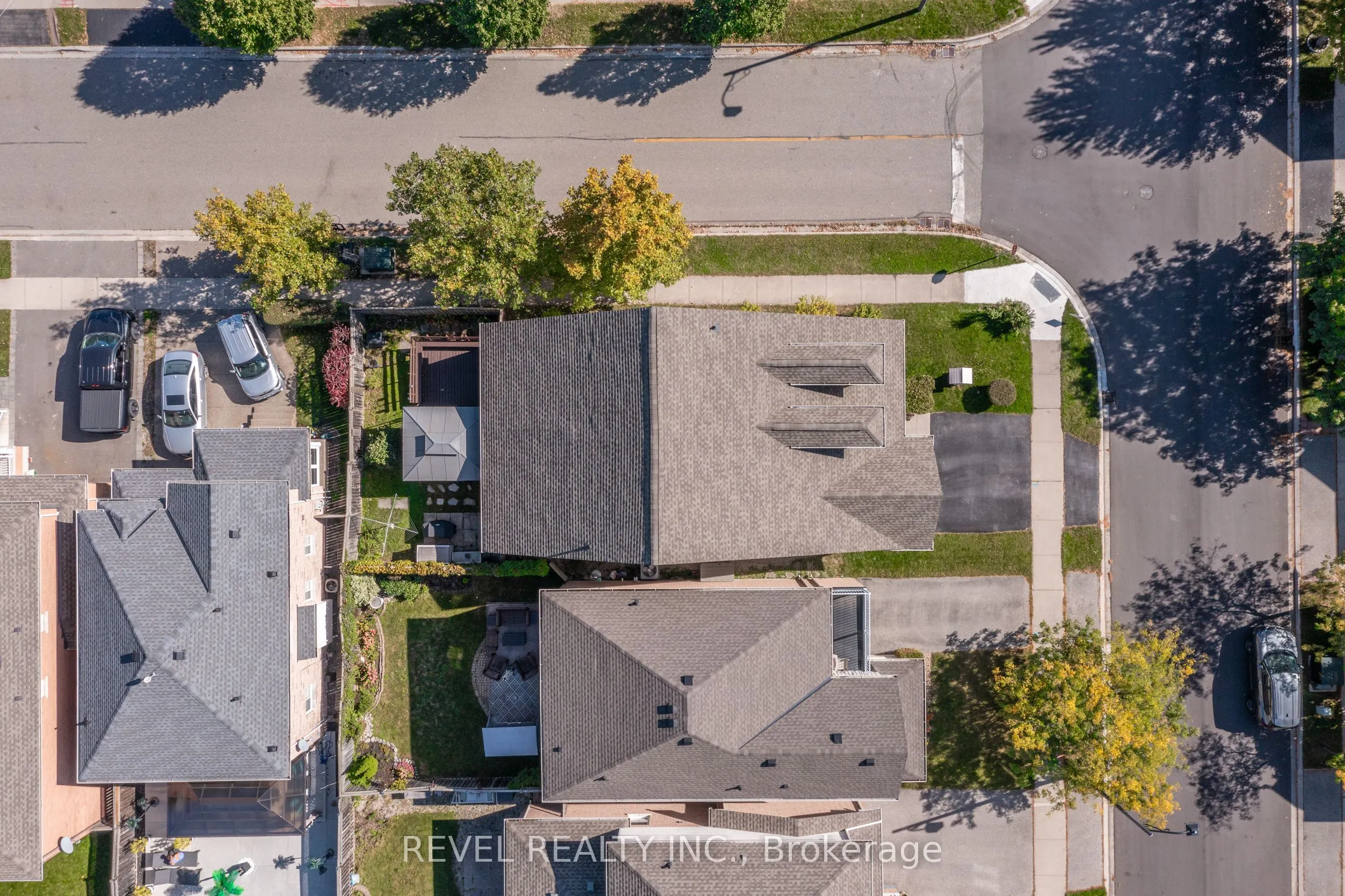71 Livingston Road