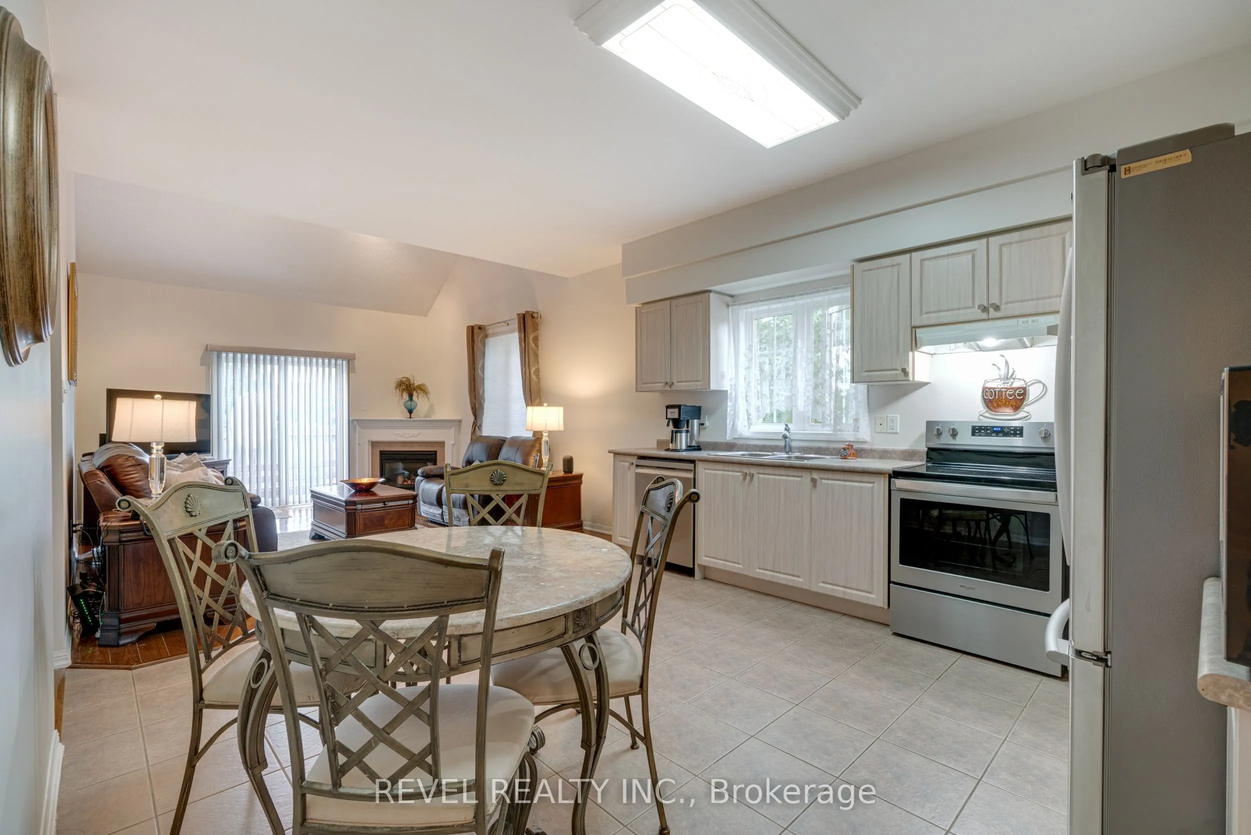 71 Livingston Road
