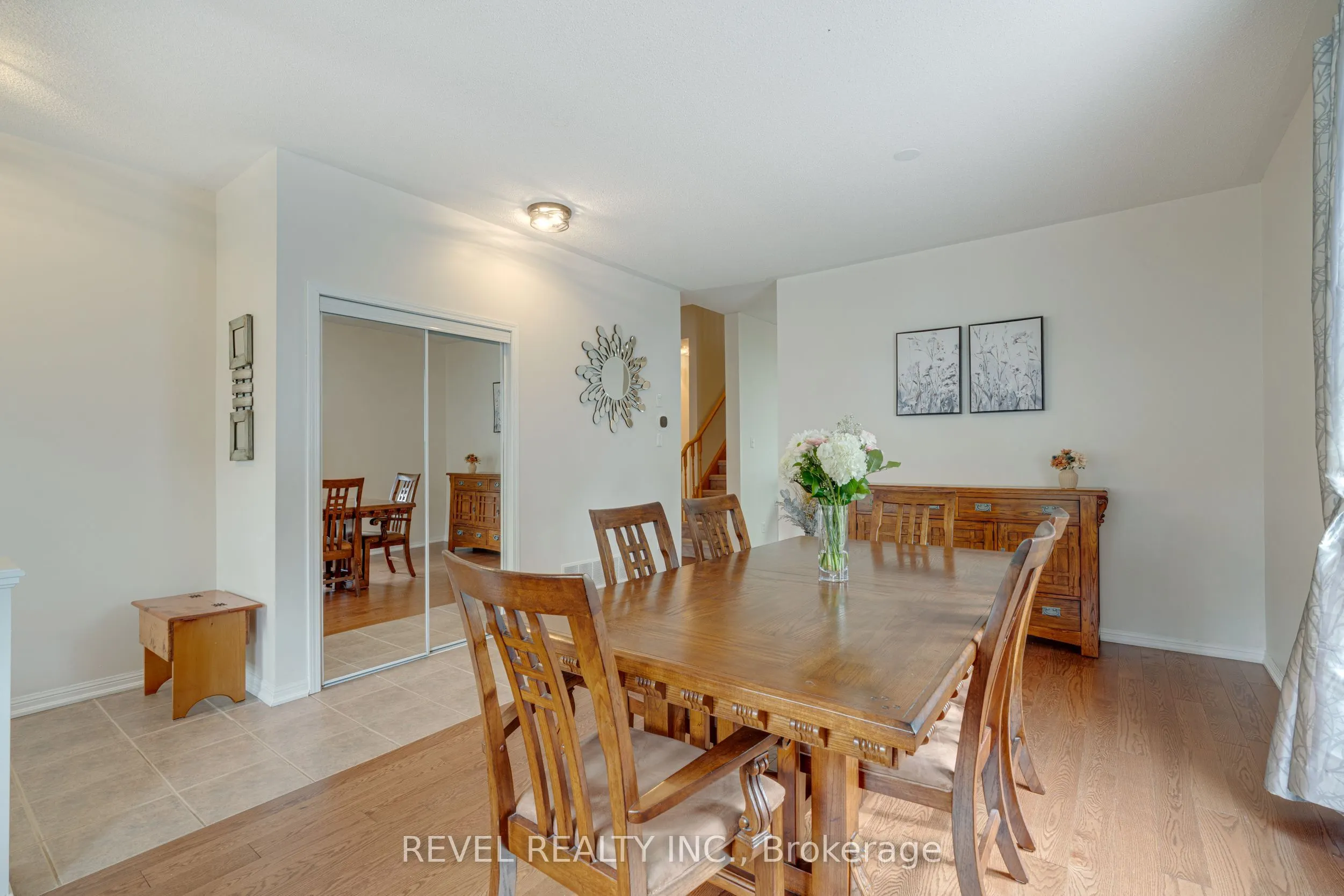 71 Livingston Road
