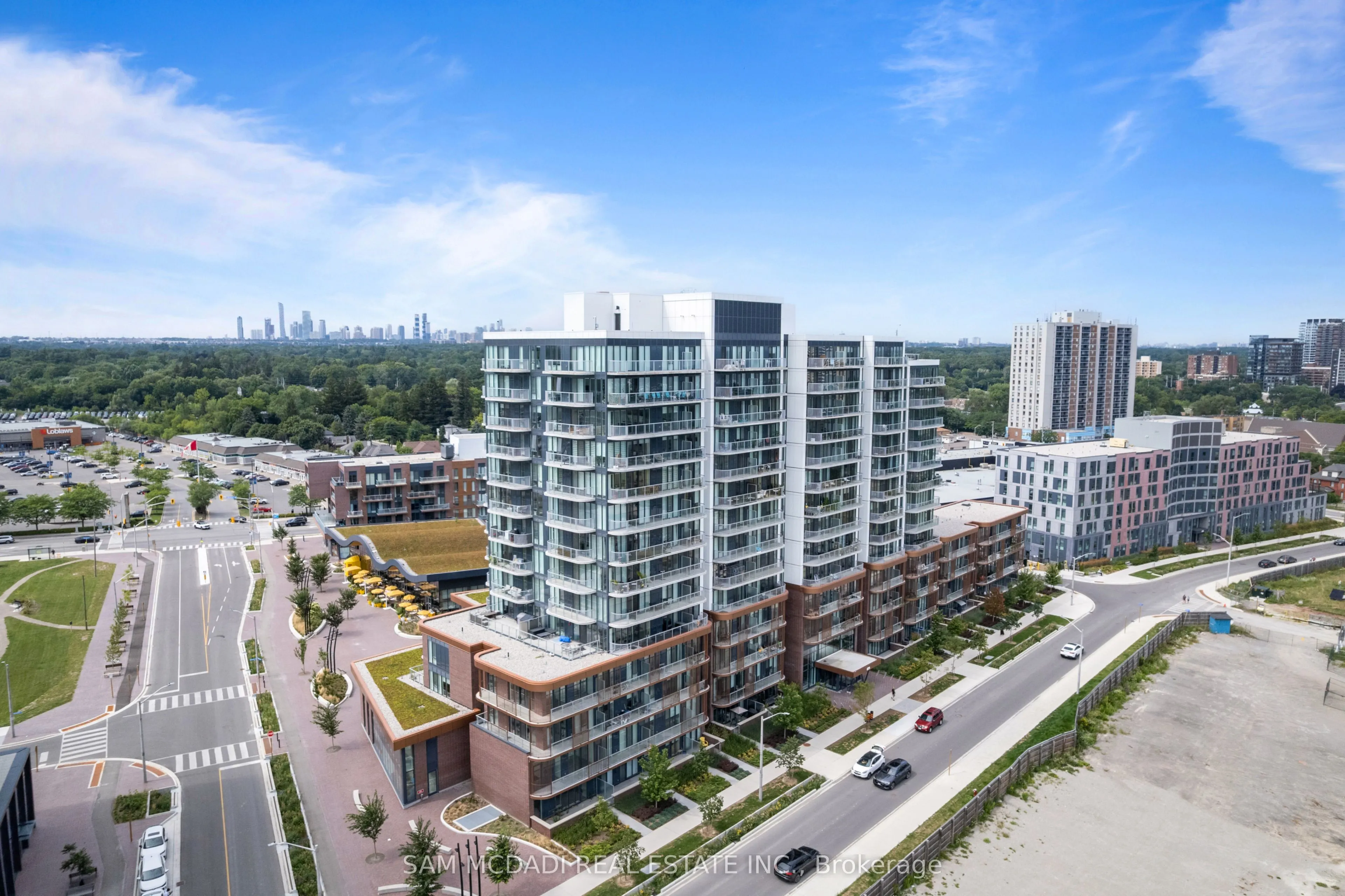 220 Missinnihe Way #304