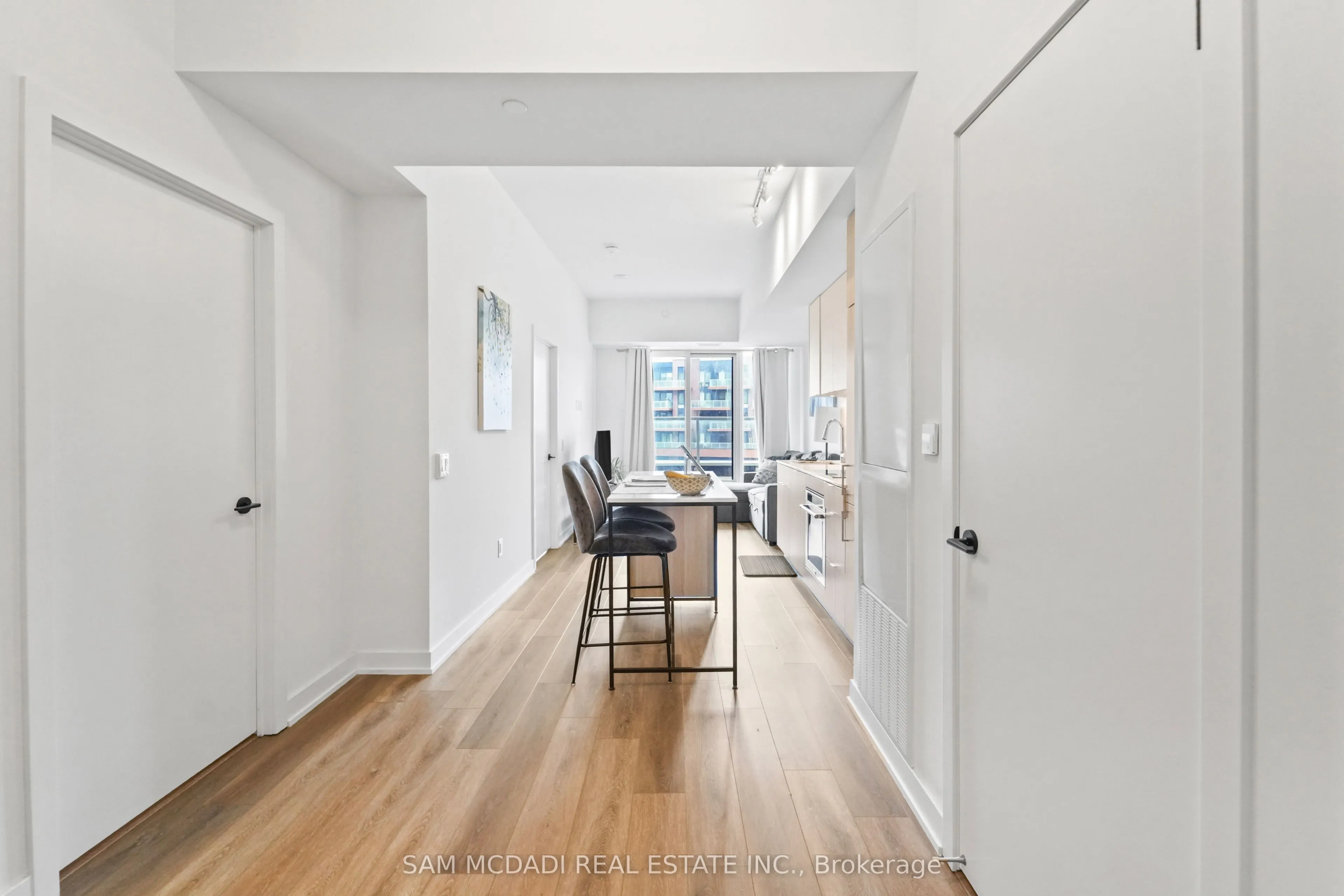 220 Missinnihe Way #304