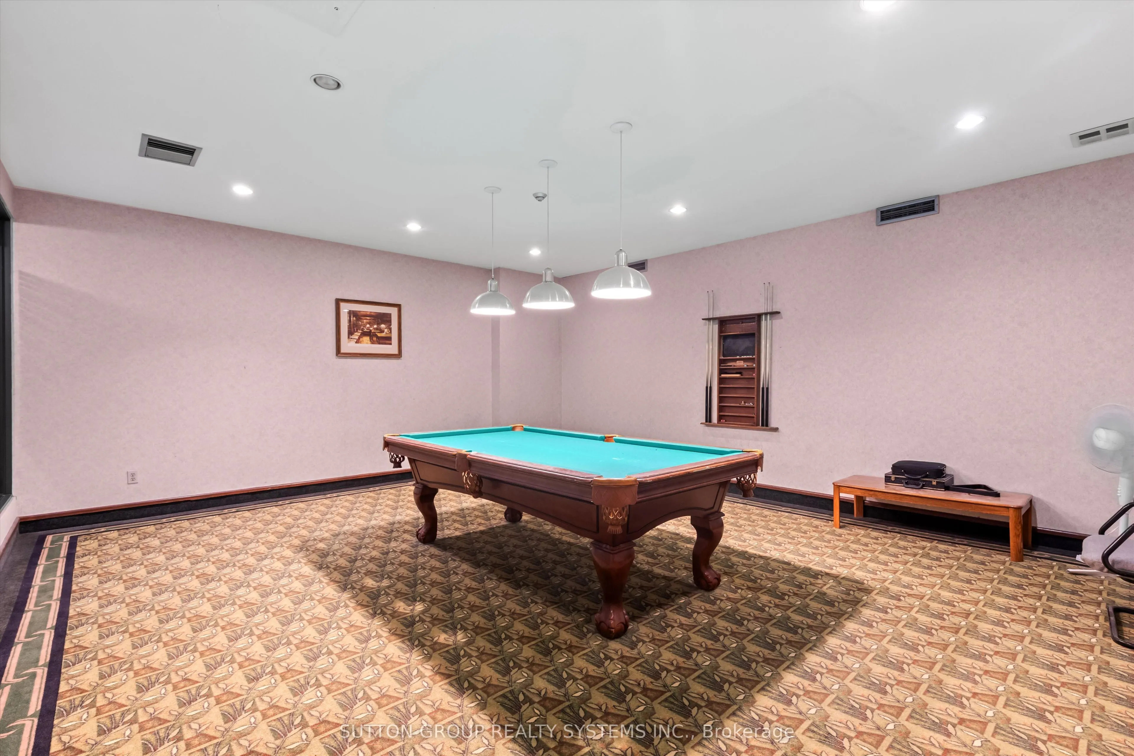 26 Hanover Road #609
