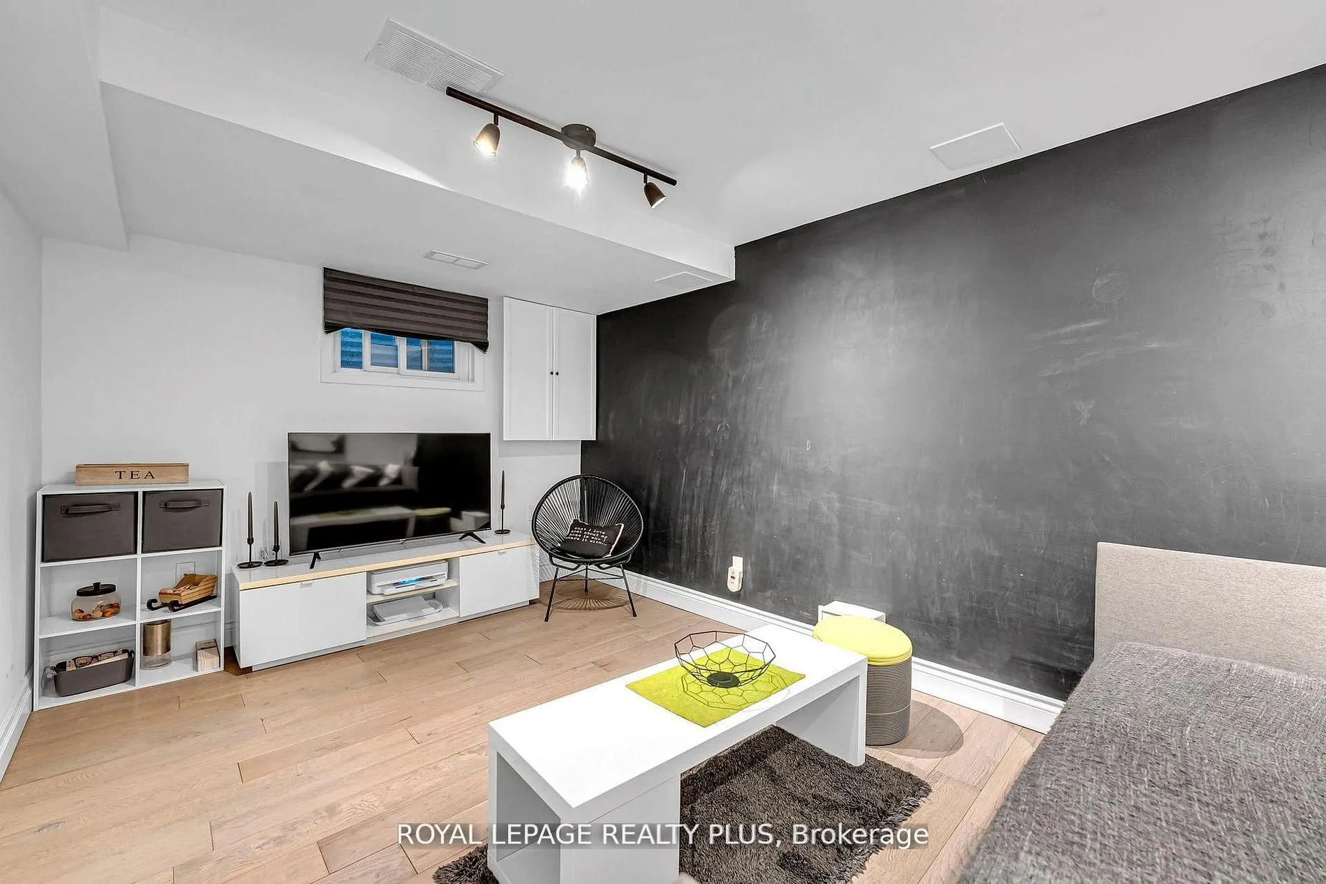 1755 Rathburn Road E #20