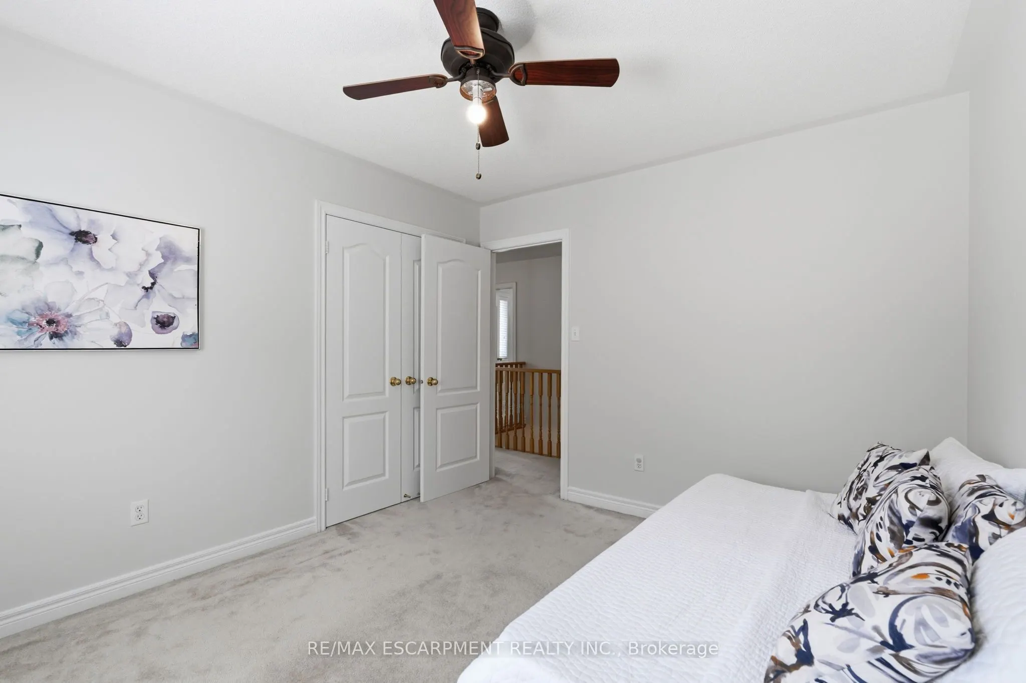 2241 Glazebrook Circle