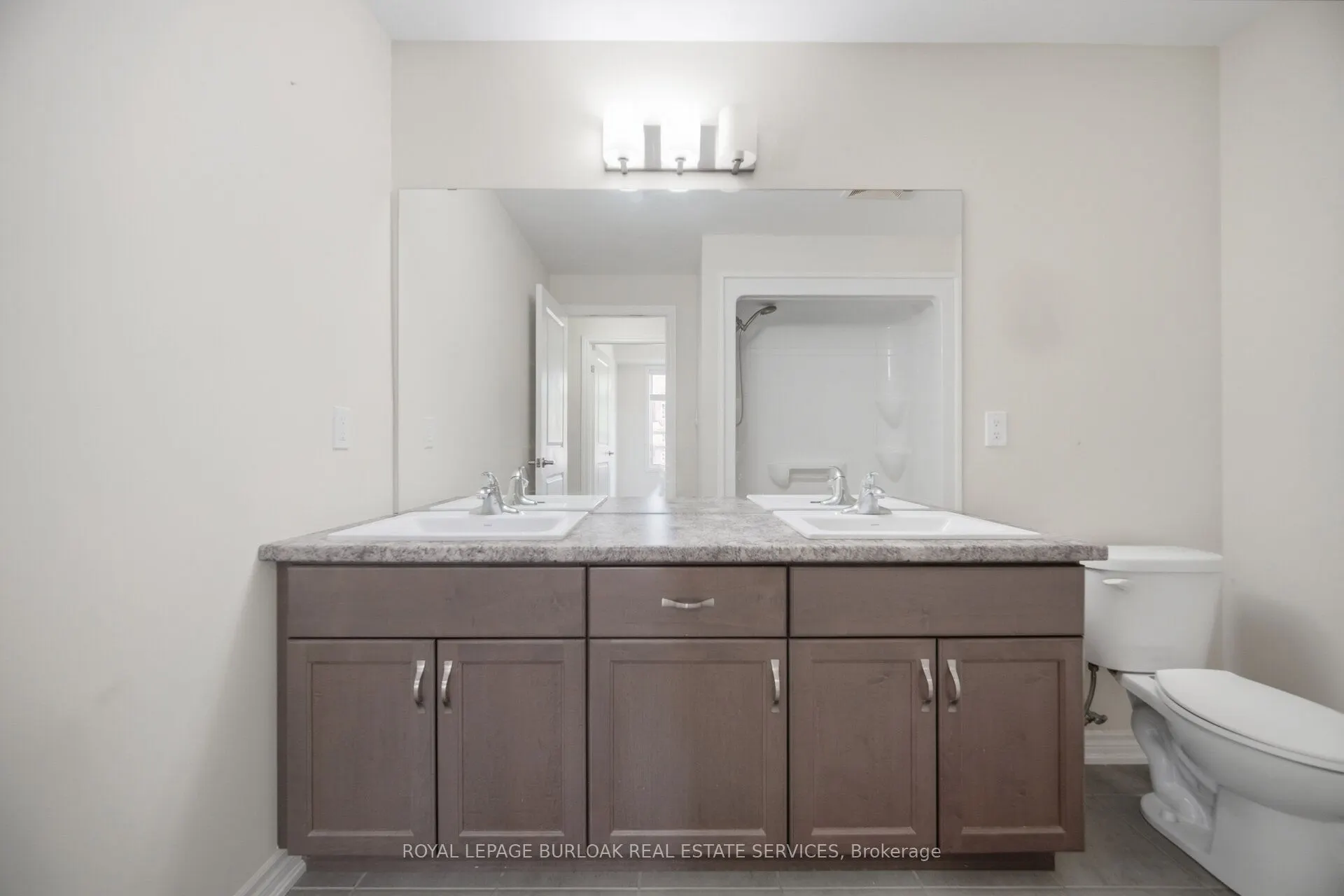 650 Sauve Street #107