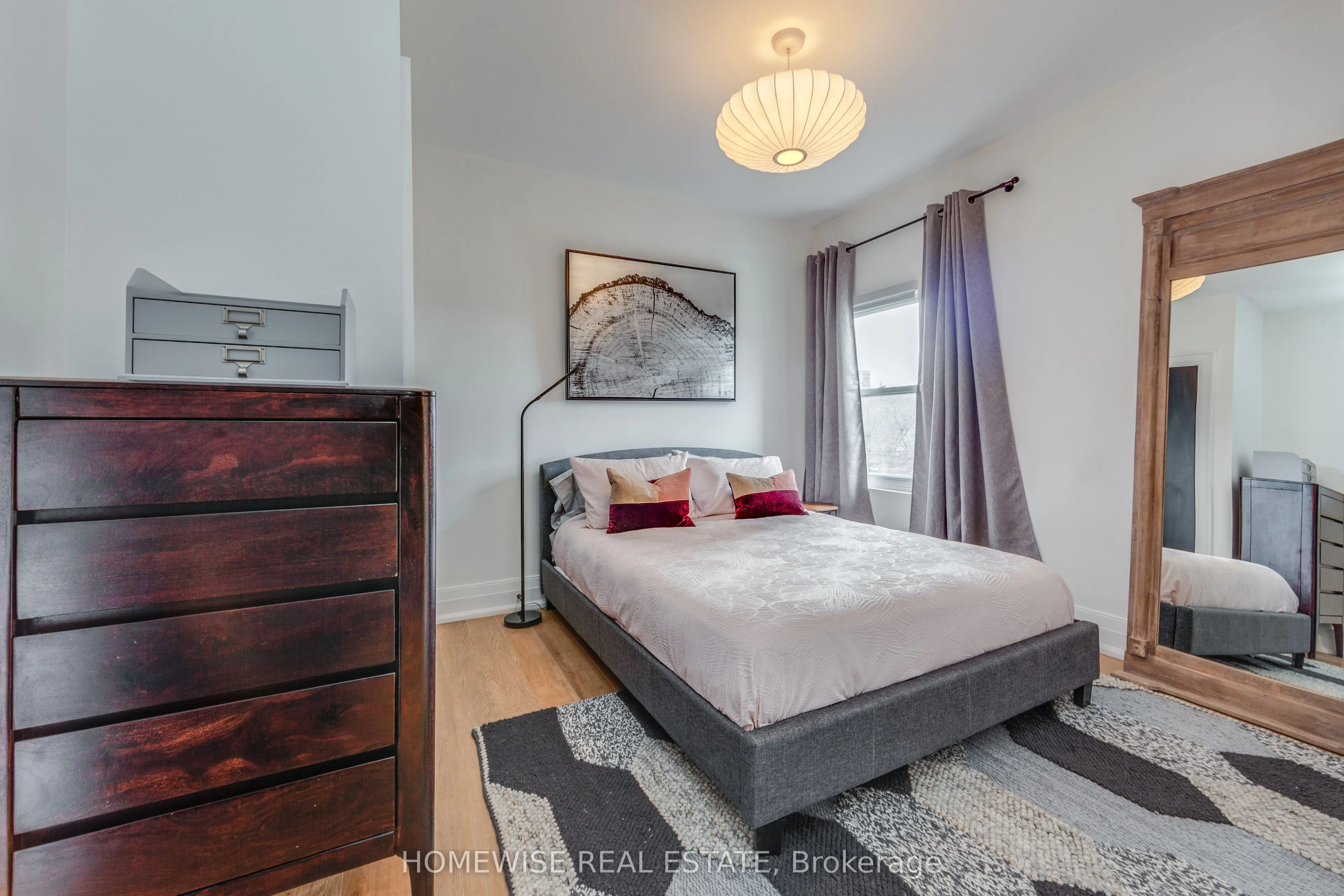 1340 King Street W #101