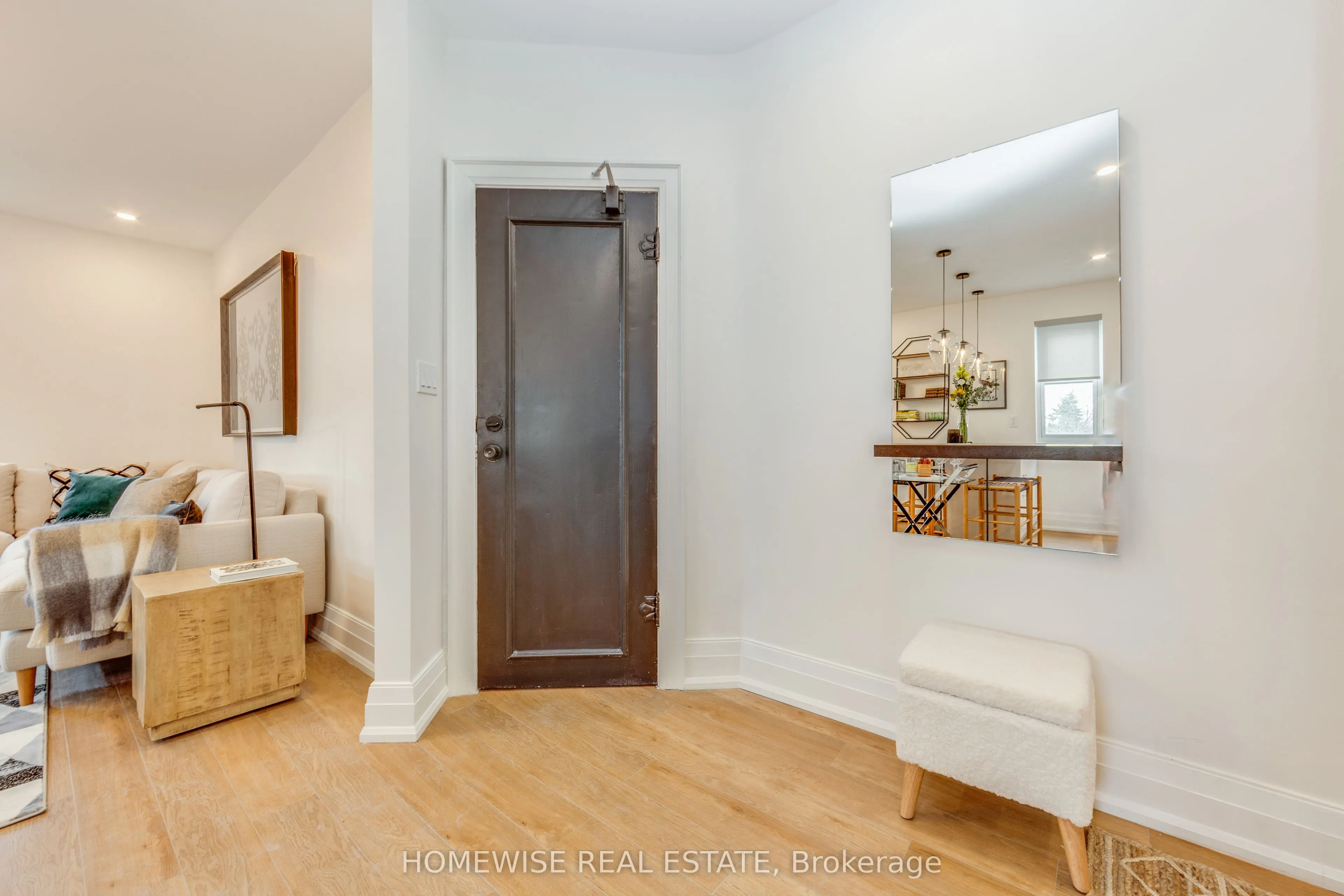 1340 King Street W #101
