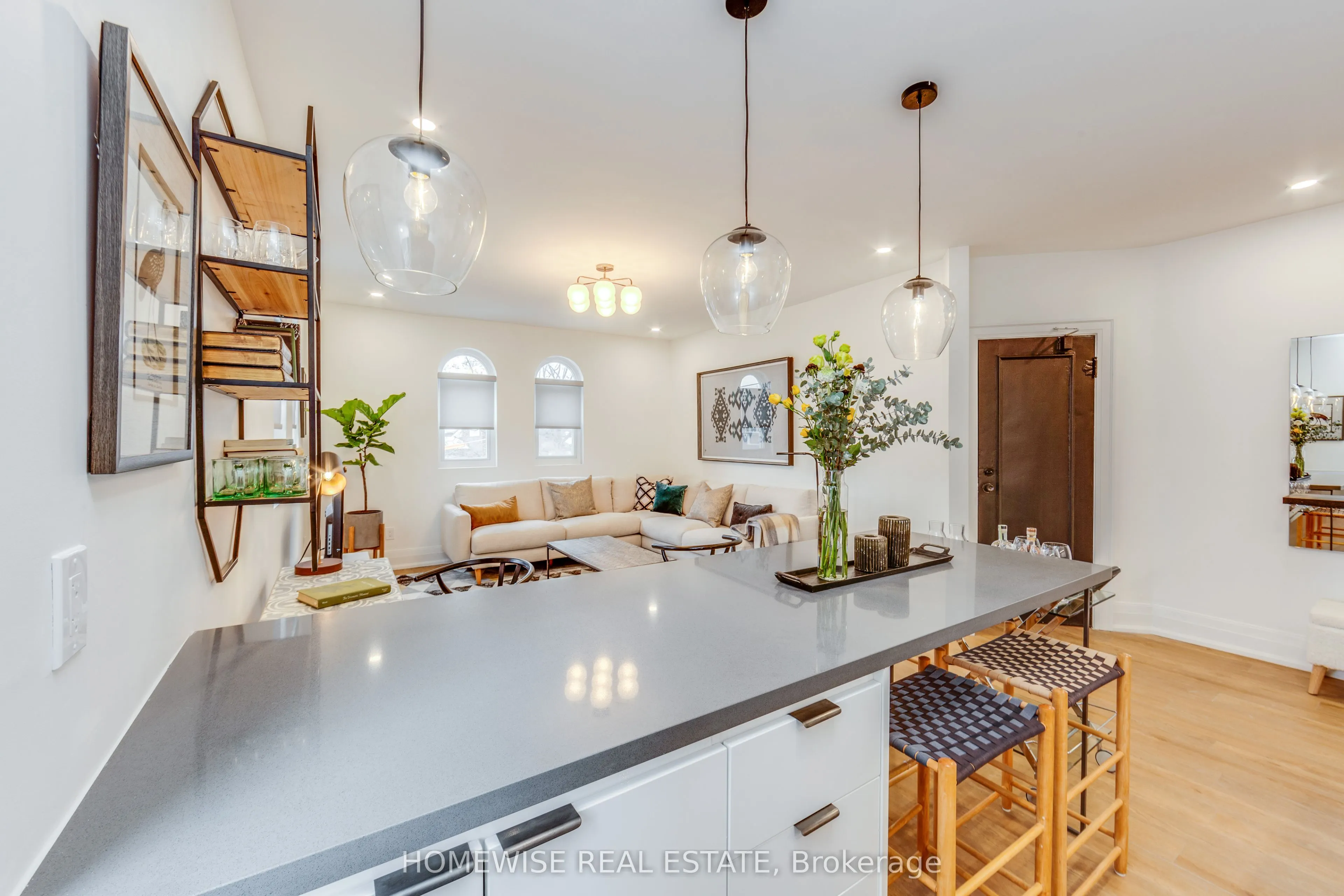 1340 King Street W #101