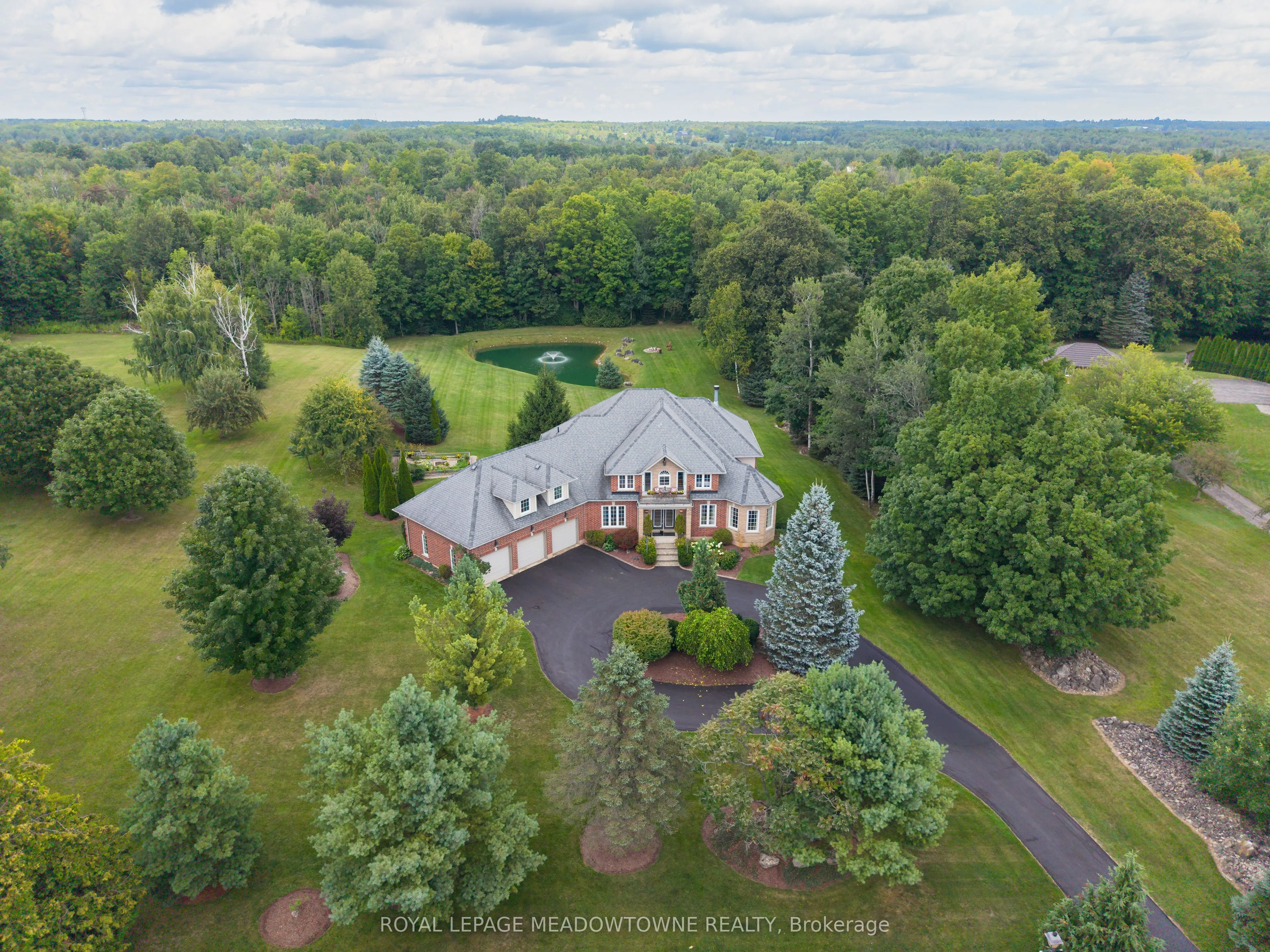 4215 Ennisclare Drive