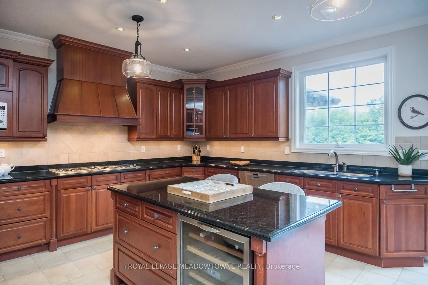 4215 Ennisclare Drive
