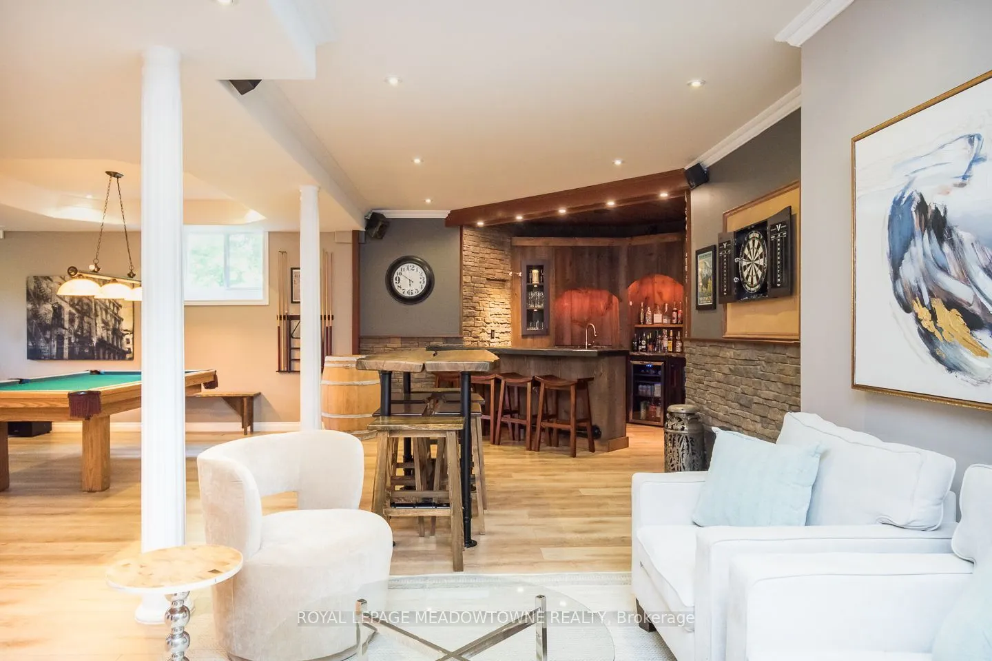 4215 Ennisclare Drive