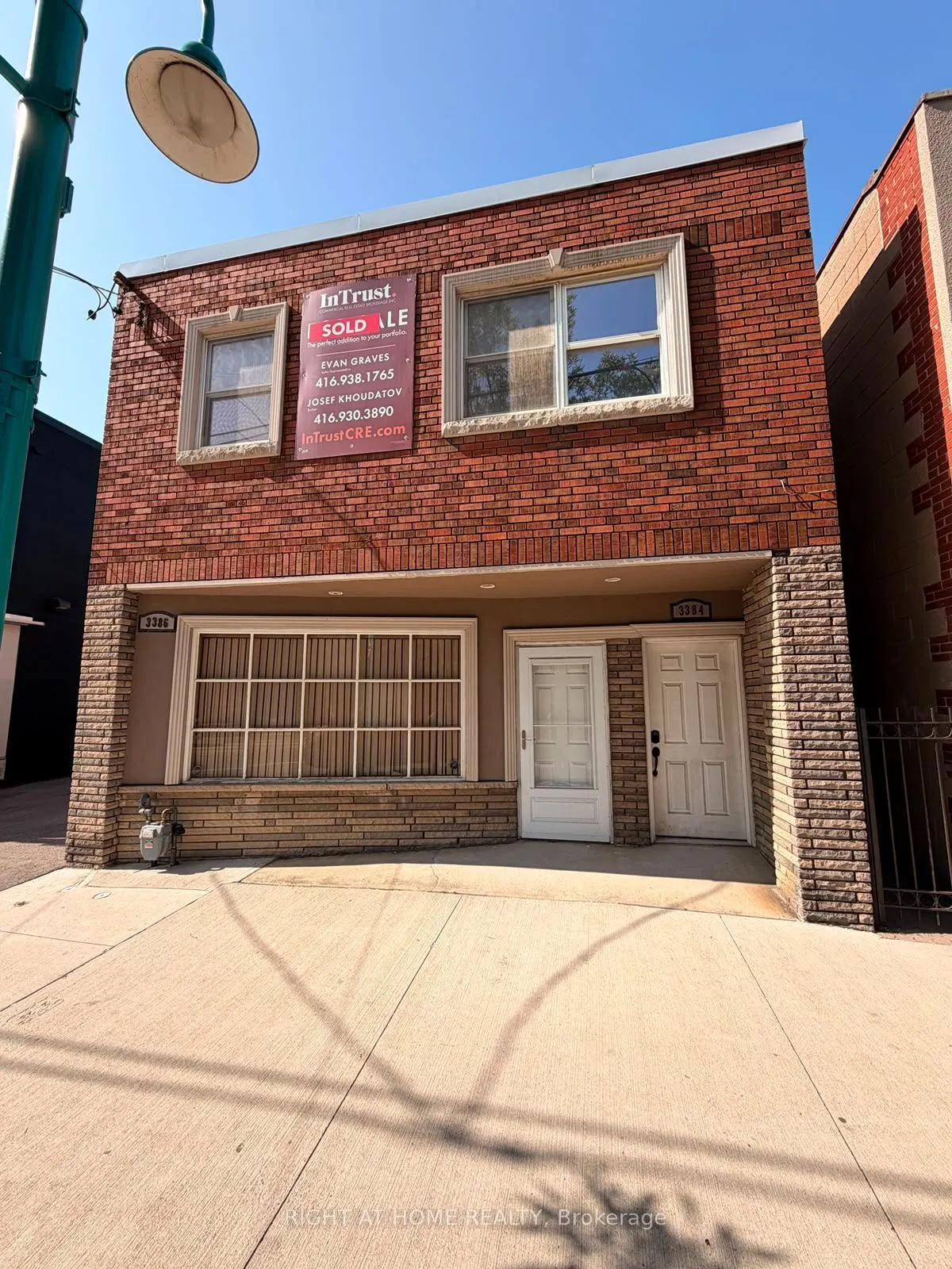 3384 Lake Shore Boulevard W #201