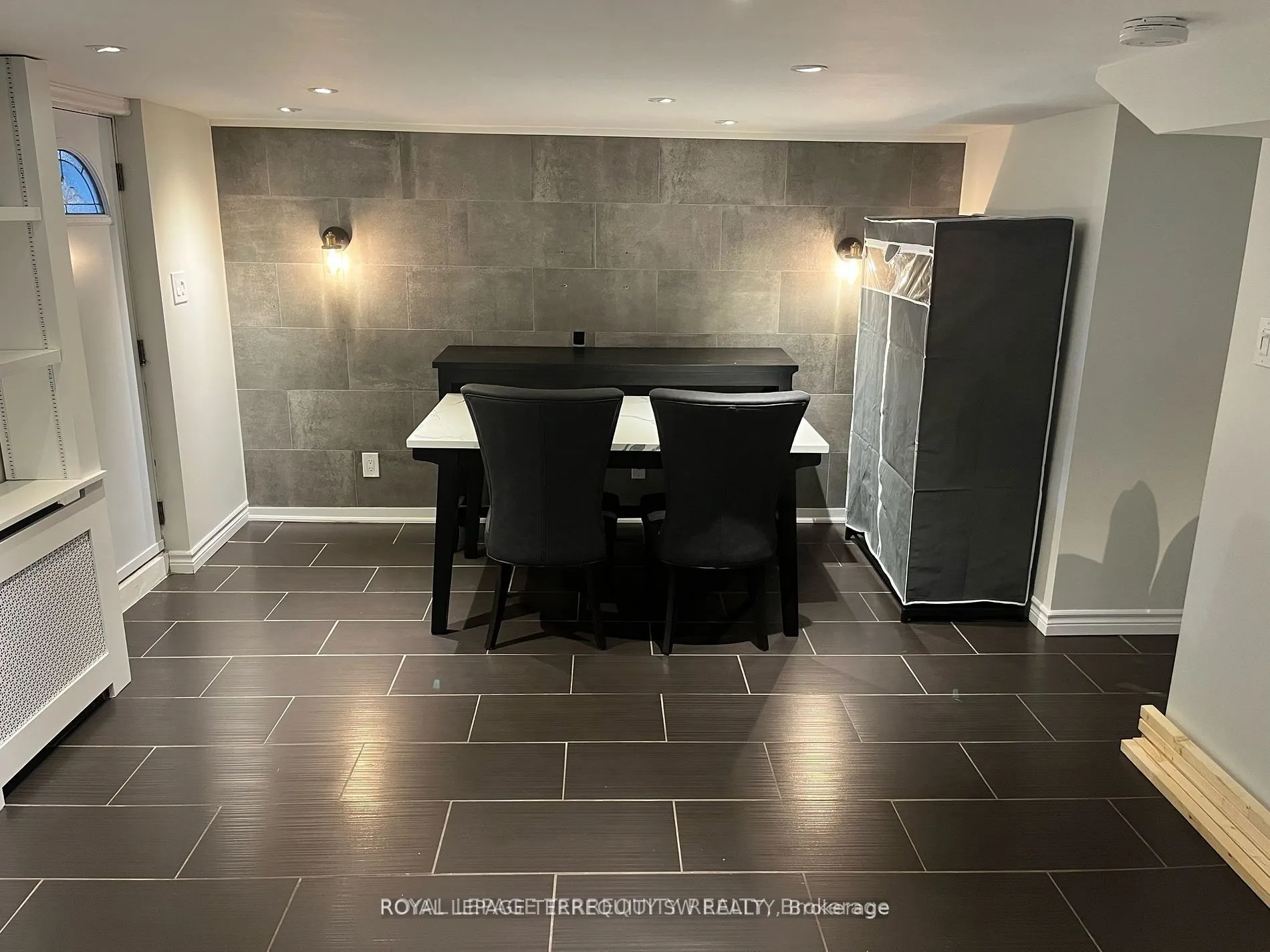 31 Chamberlain Avenue #Bsmt