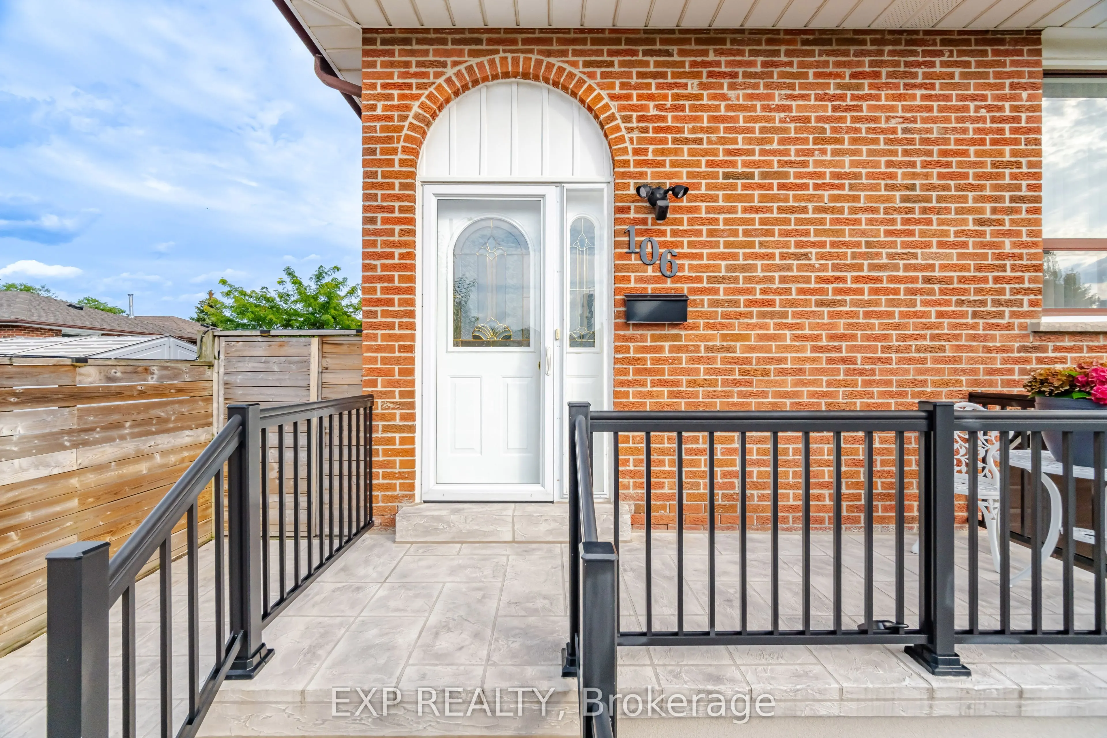 106 Hanson Road